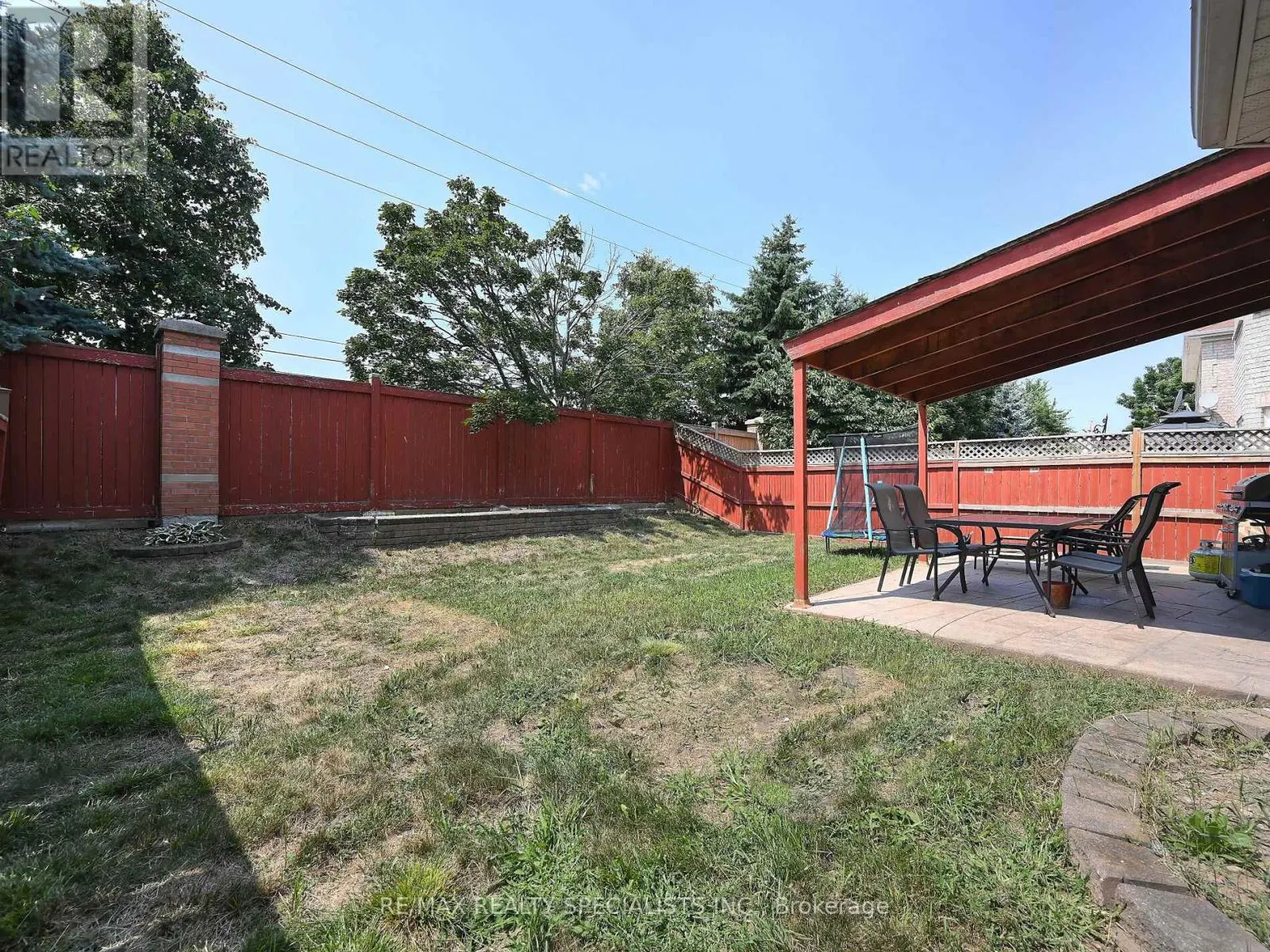 64 MOSSGROVE CRESCENT