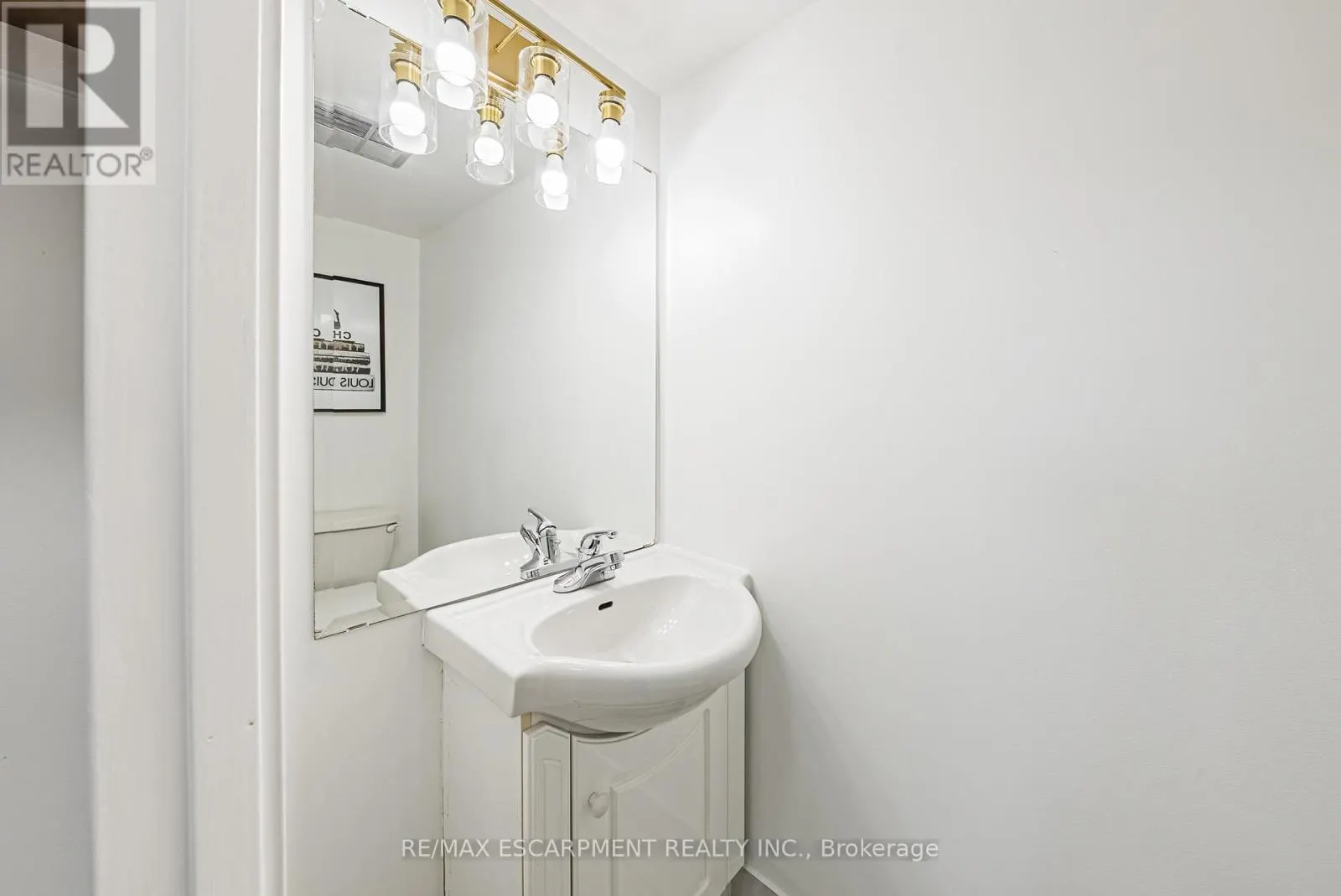 509 - 2055 UPPER MIDDLE ROAD
