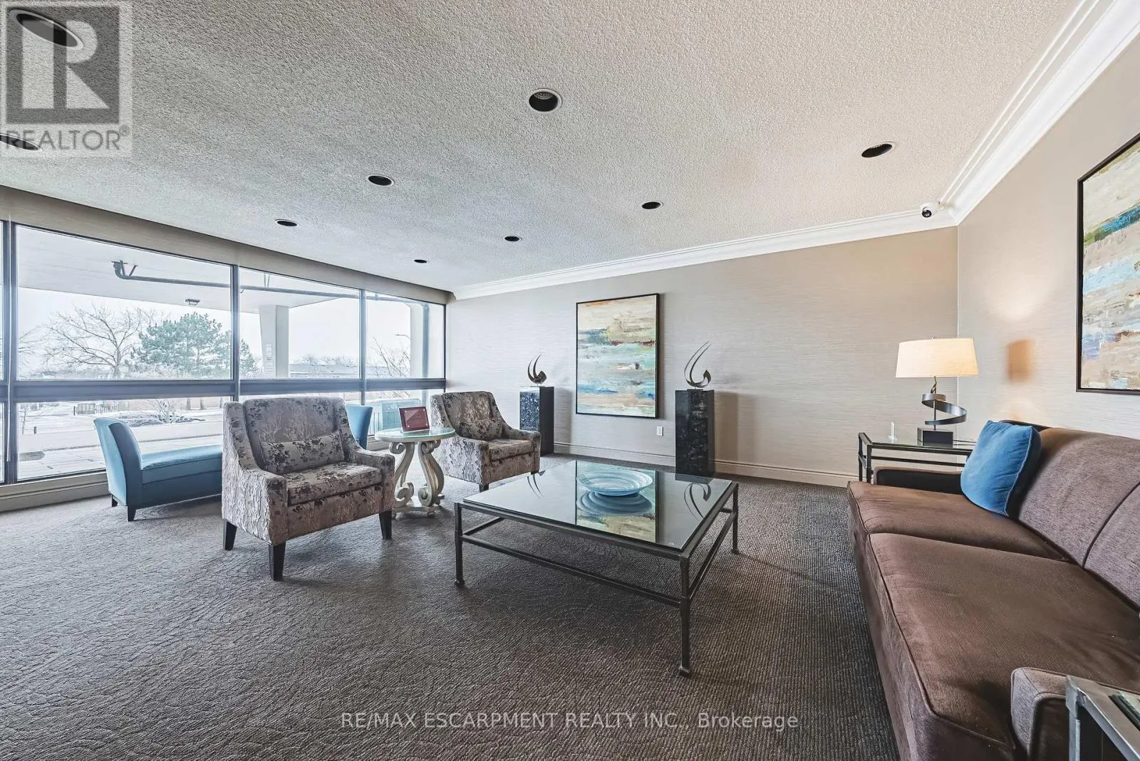 509 - 2055 UPPER MIDDLE ROAD