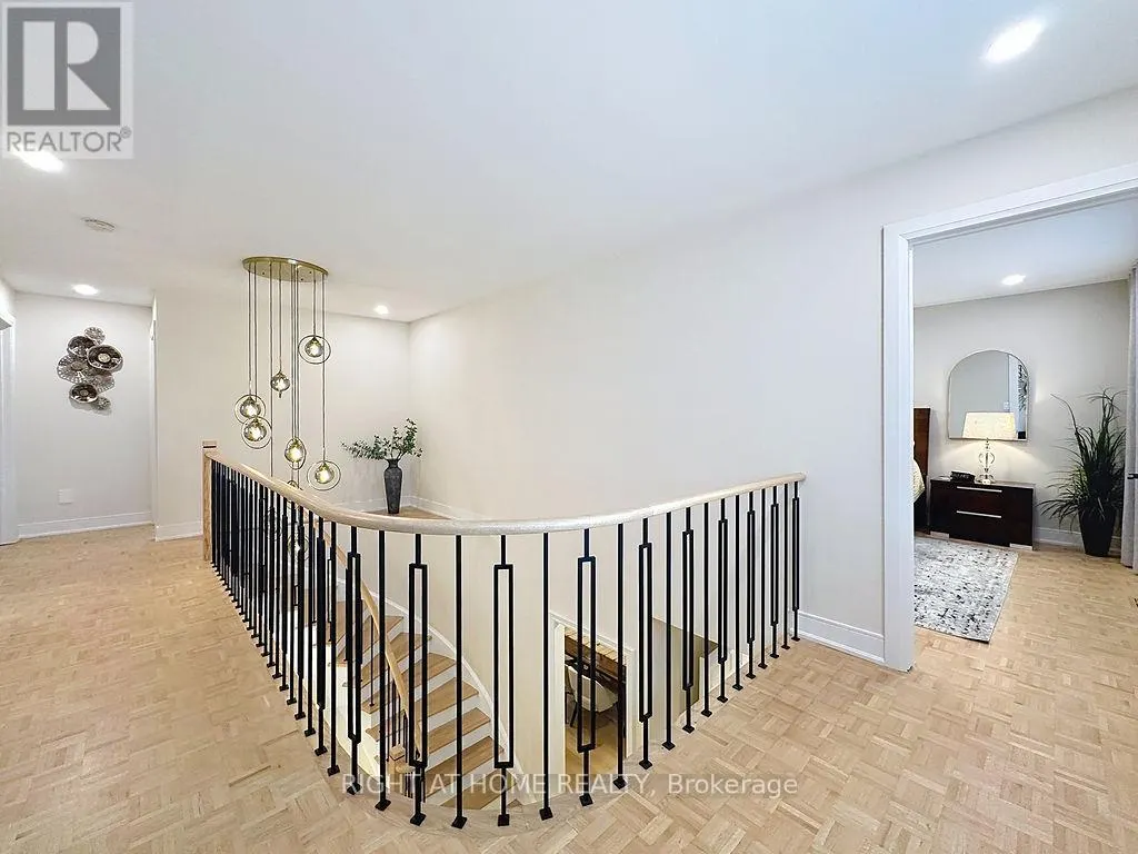 1986 ROY IVOR CRESCENT
