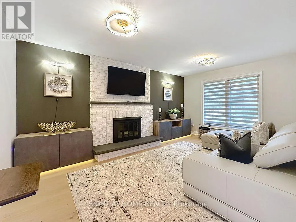 1986 ROY IVOR CRESCENT