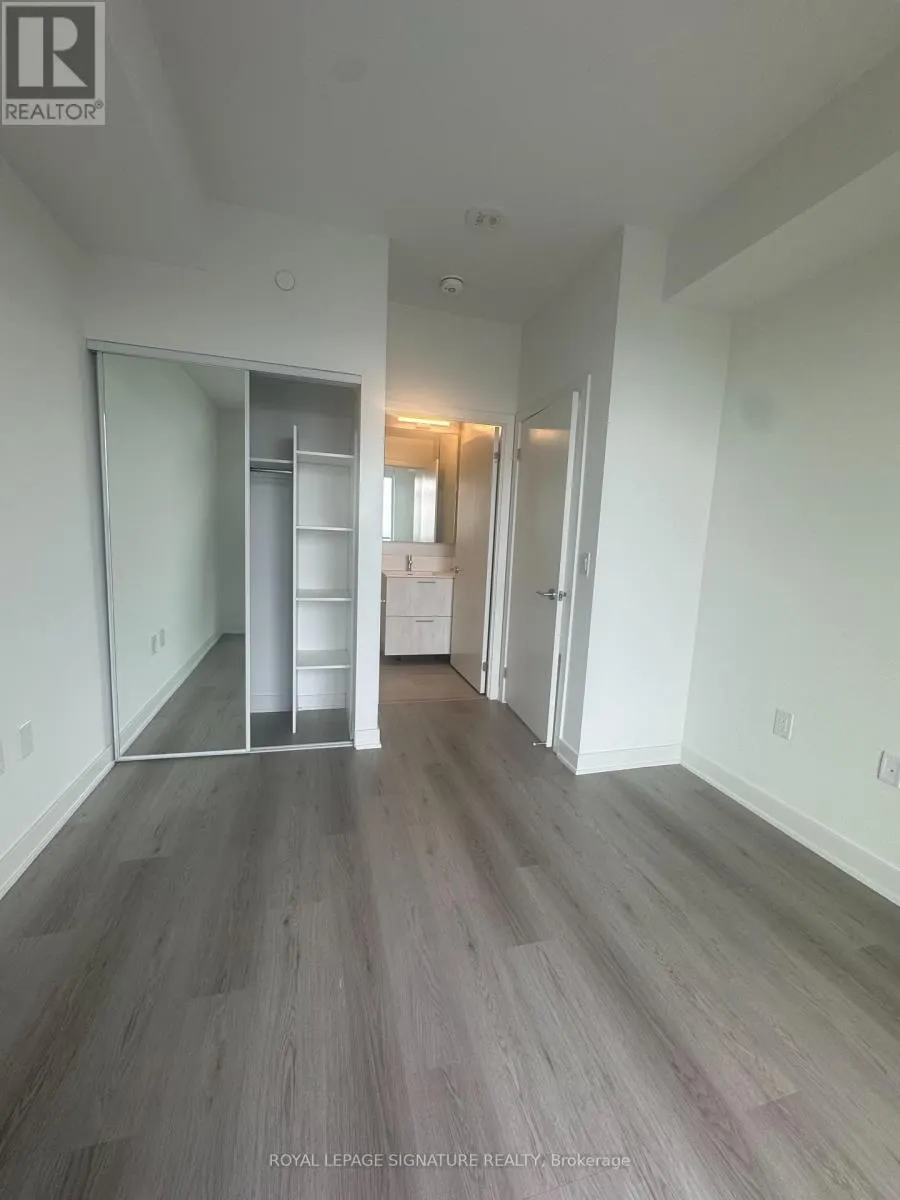 504 - 40 LAGERFELD DRIVE