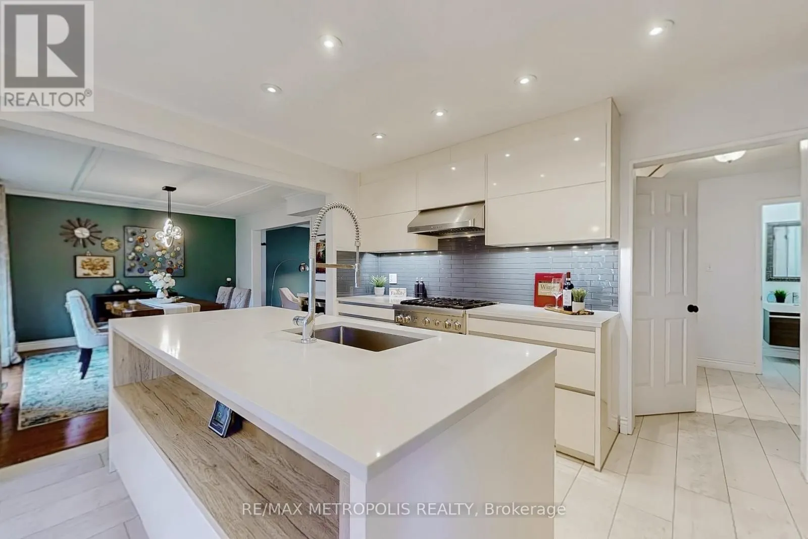 1310 GOLDEN MEADOW TRAIL