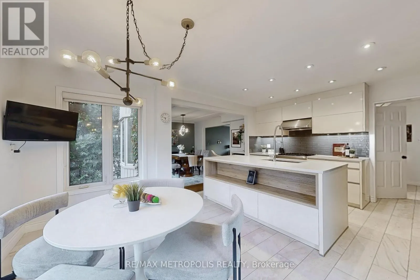 1310 GOLDEN MEADOW TRAIL