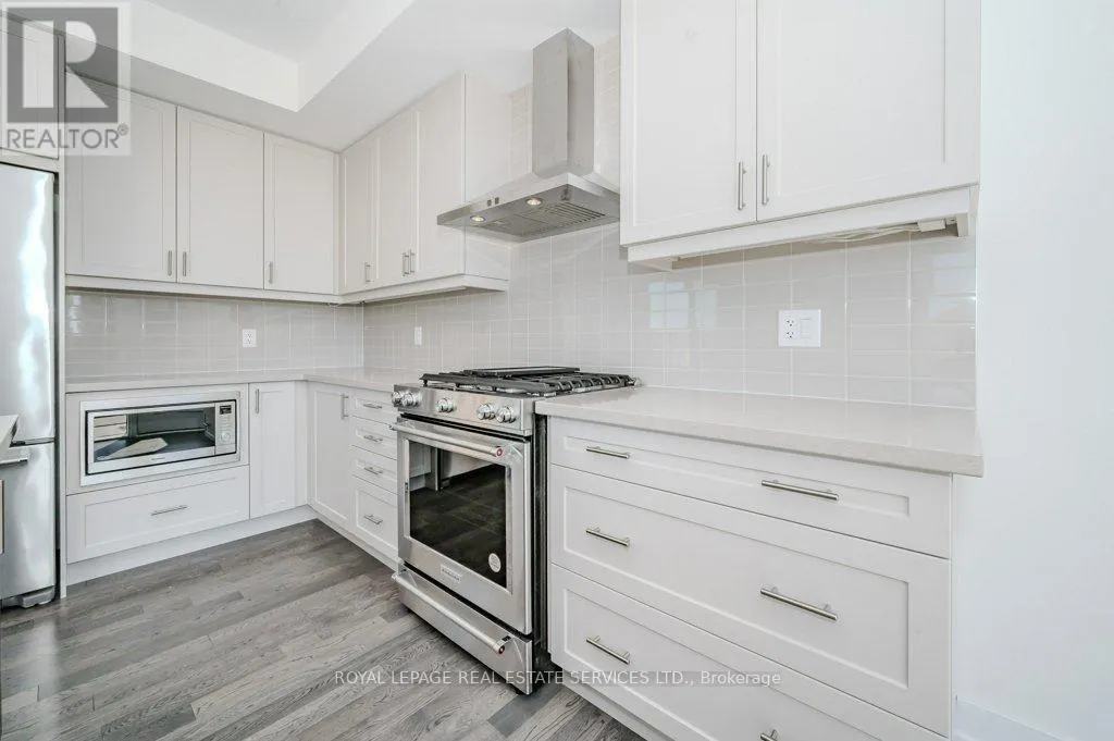 1 - 2273 TURNBERRY ROAD