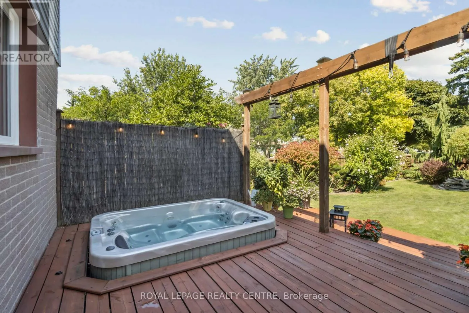3383 TALLMAST CRESCENT