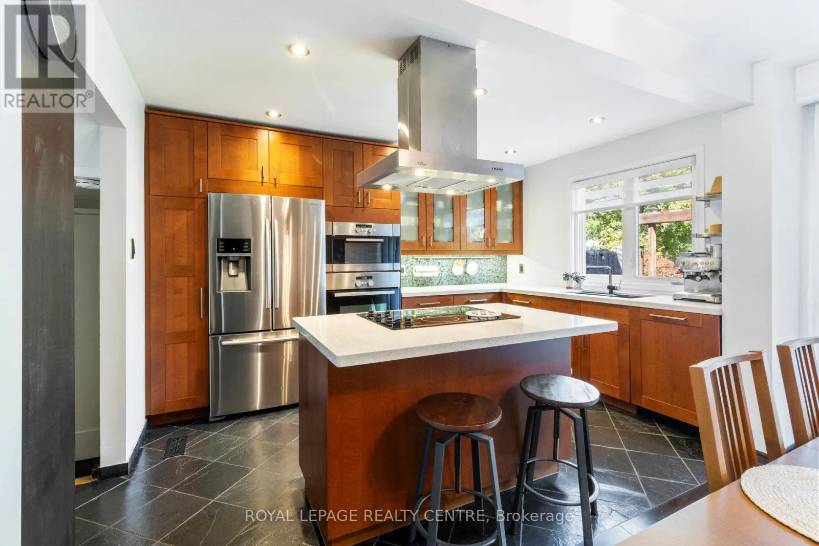 3383 TALLMAST CRESCENT