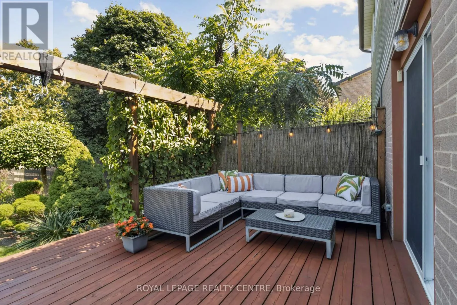 3383 TALLMAST CRESCENT