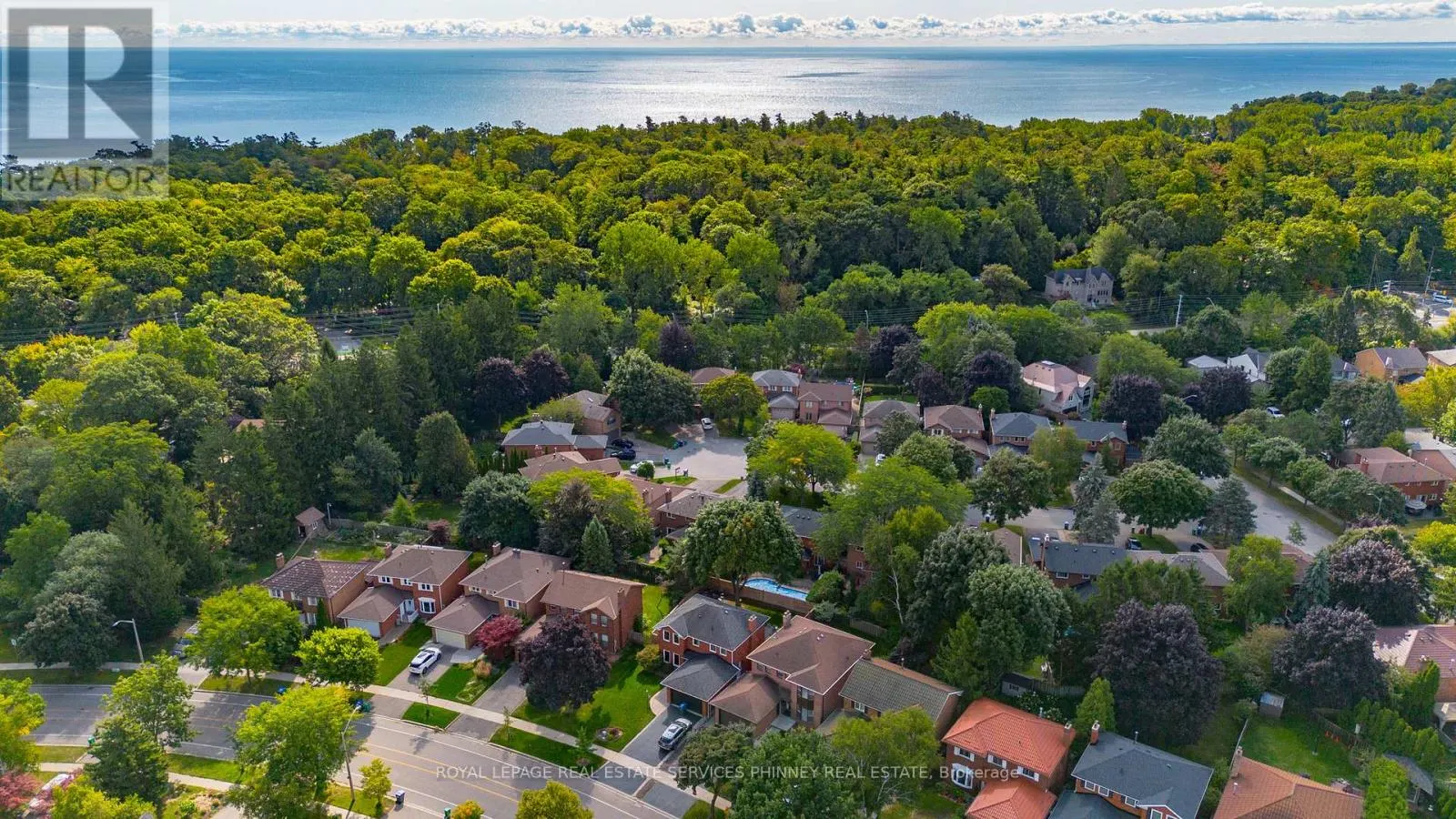 1005 QUEEN STREET W