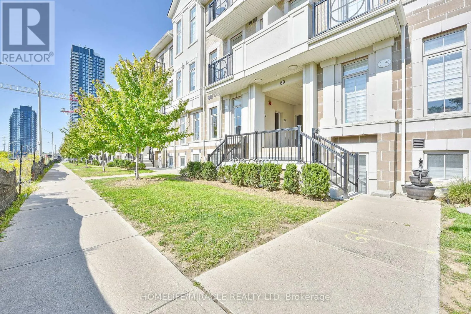 28 - 89 ARMDALE ROAD