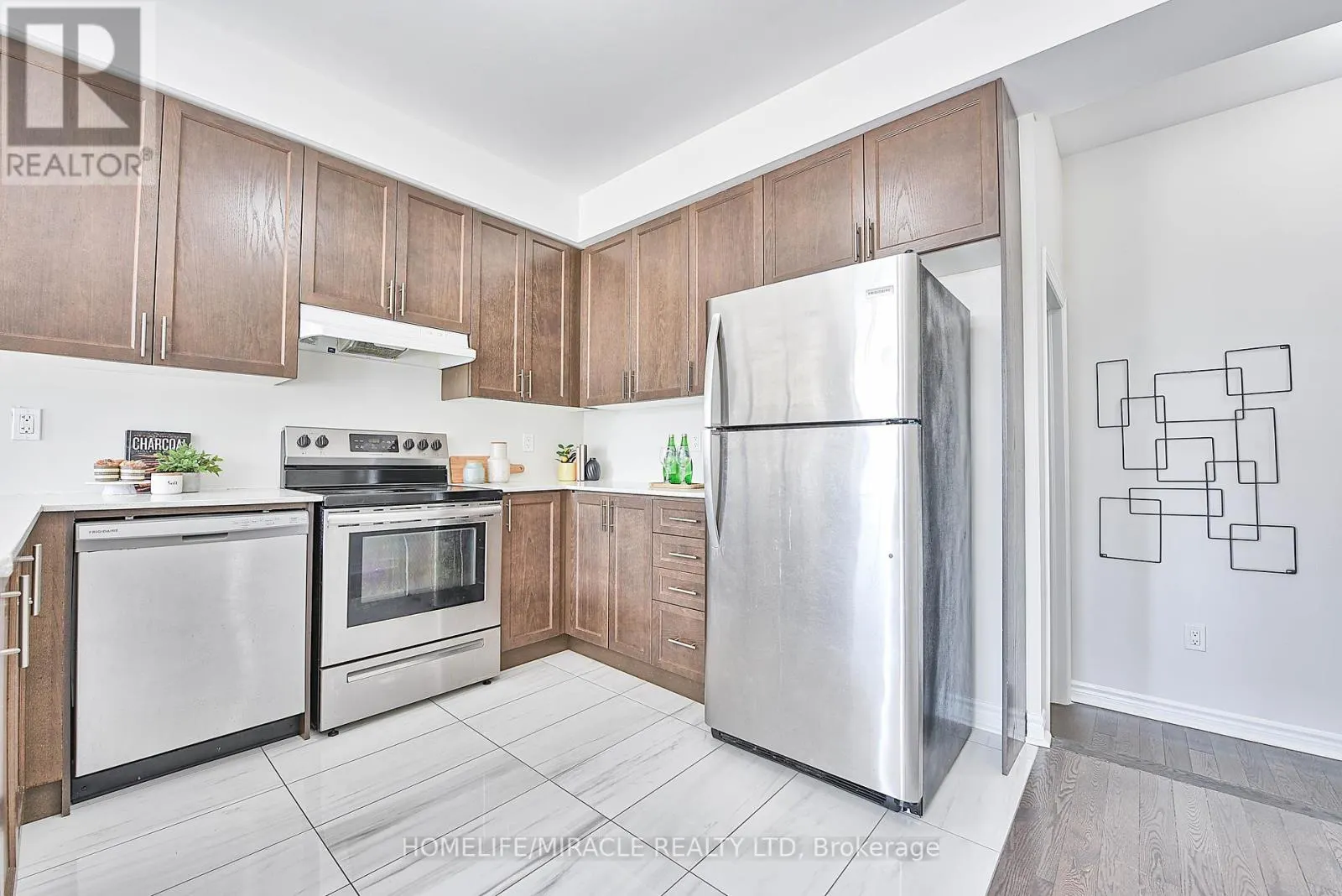 28 - 89 ARMDALE ROAD
