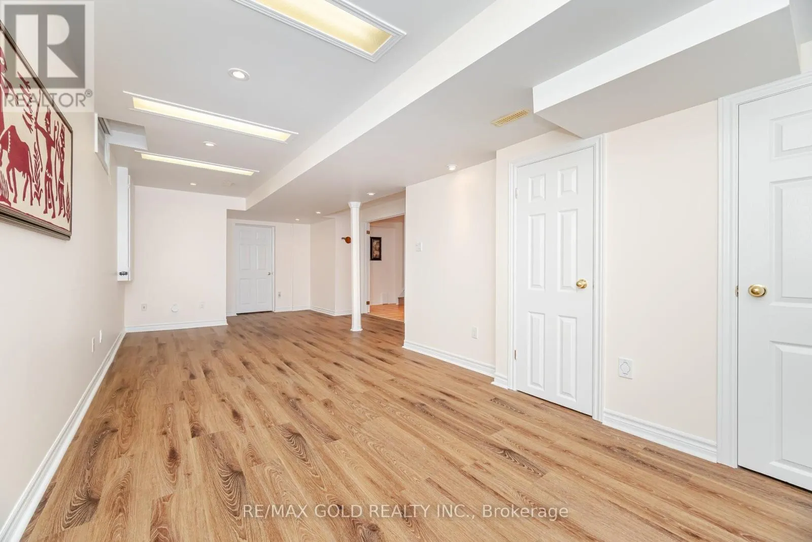 30 GOLDEN EAGLE ROAD