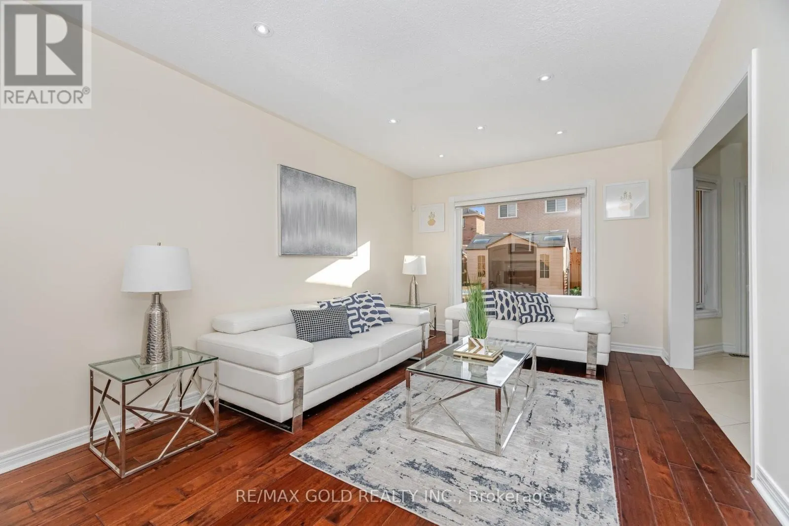 30 GOLDEN EAGLE ROAD