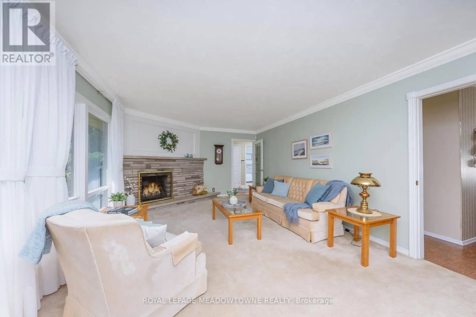 74 RIVER DRIVE