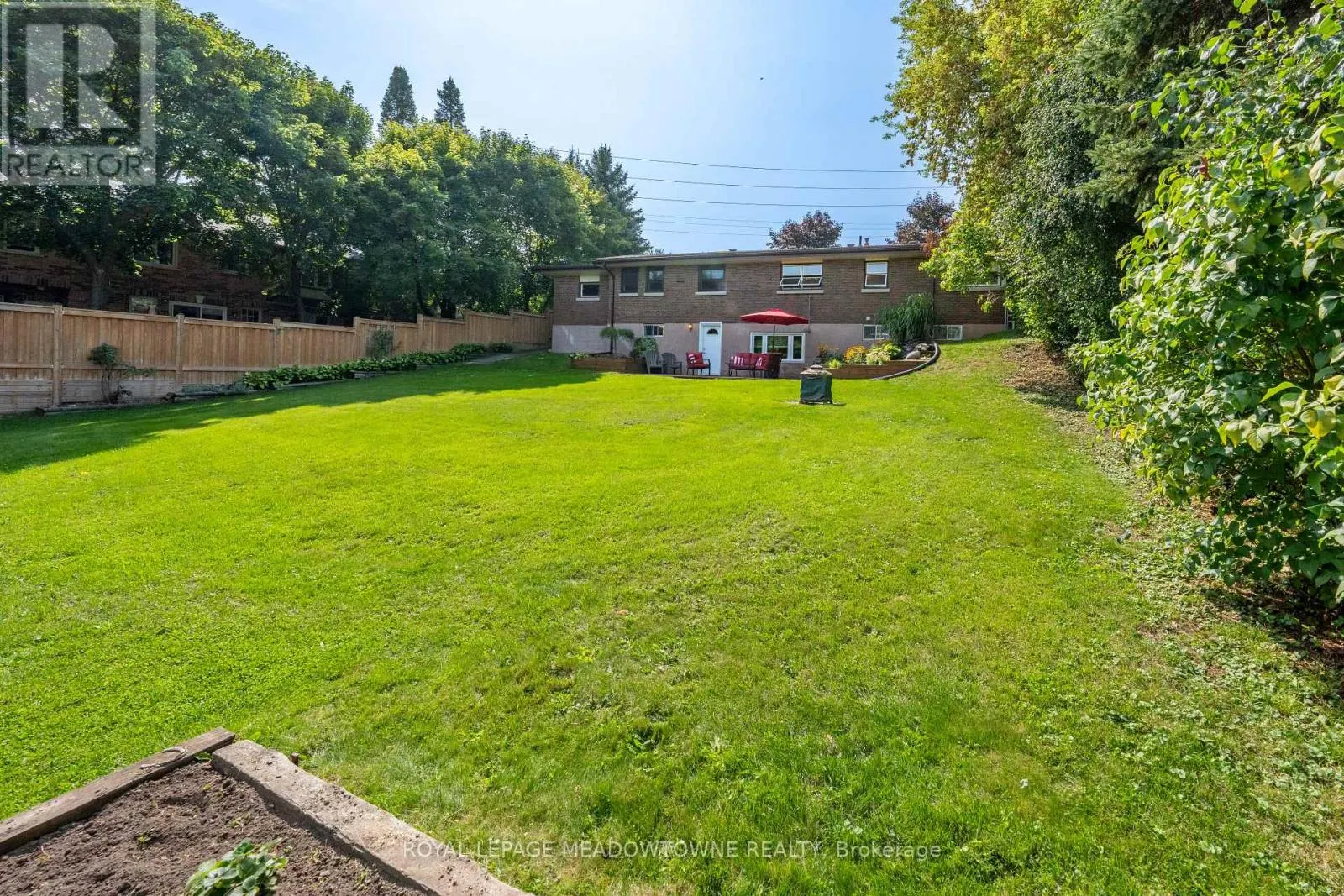 74 RIVER DRIVE