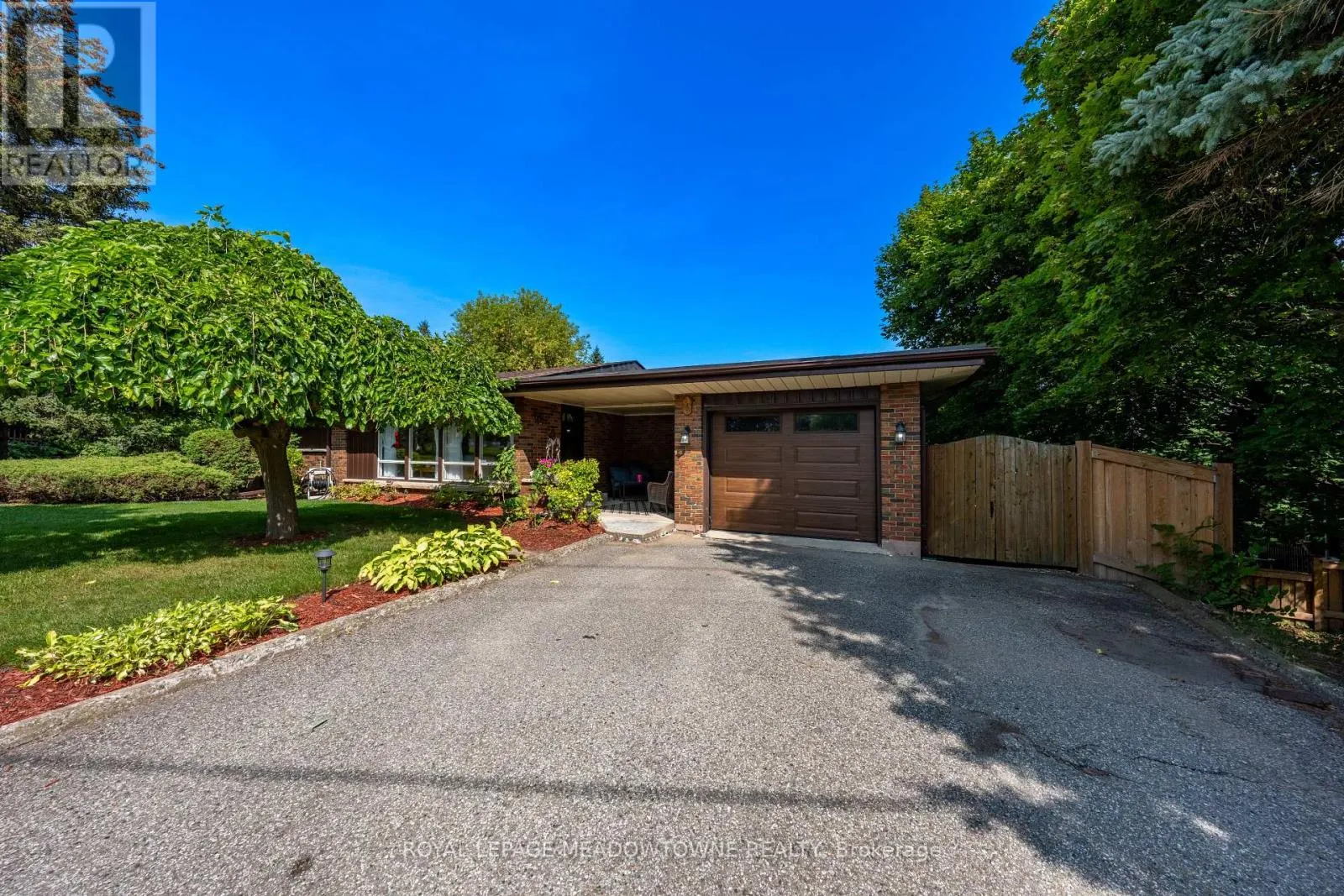 74 RIVER DRIVE