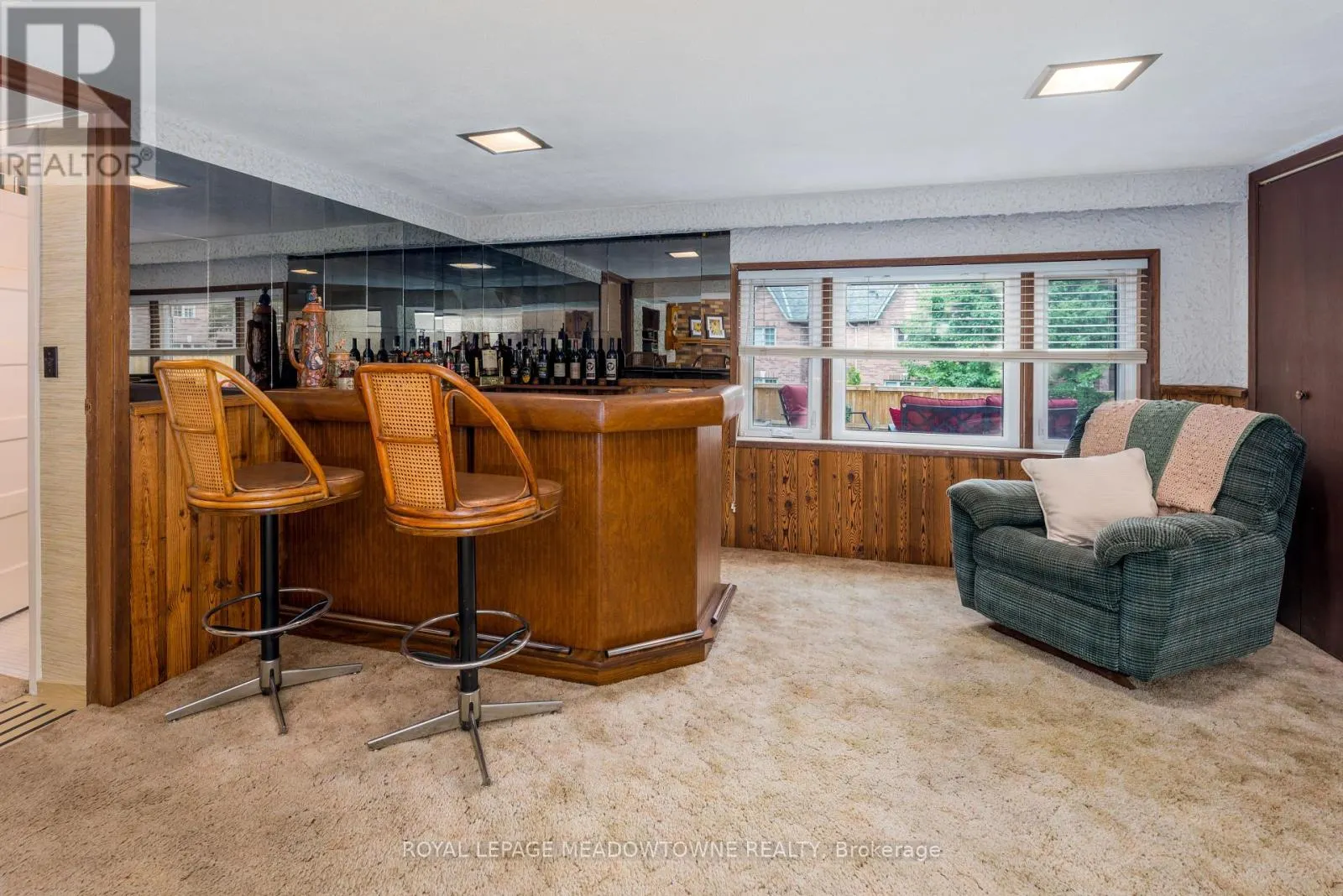 74 RIVER DRIVE