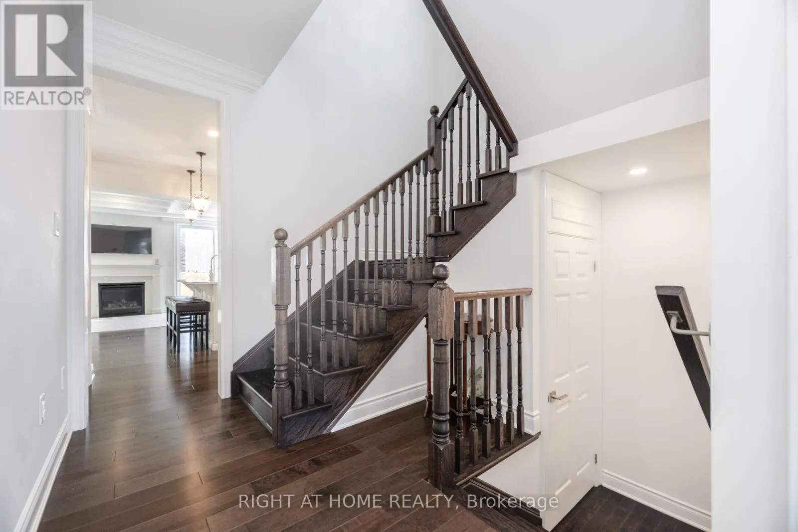 453 BOYD LANE