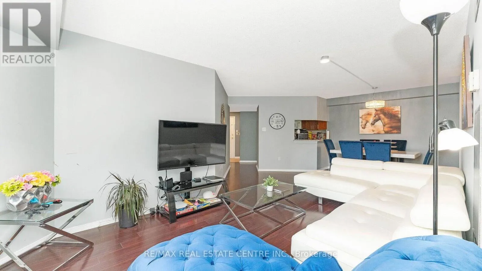 612 - 250 WEBB DRIVE
