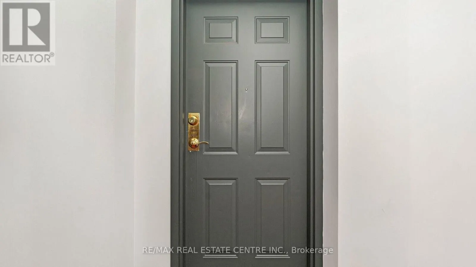 612 - 250 WEBB DRIVE