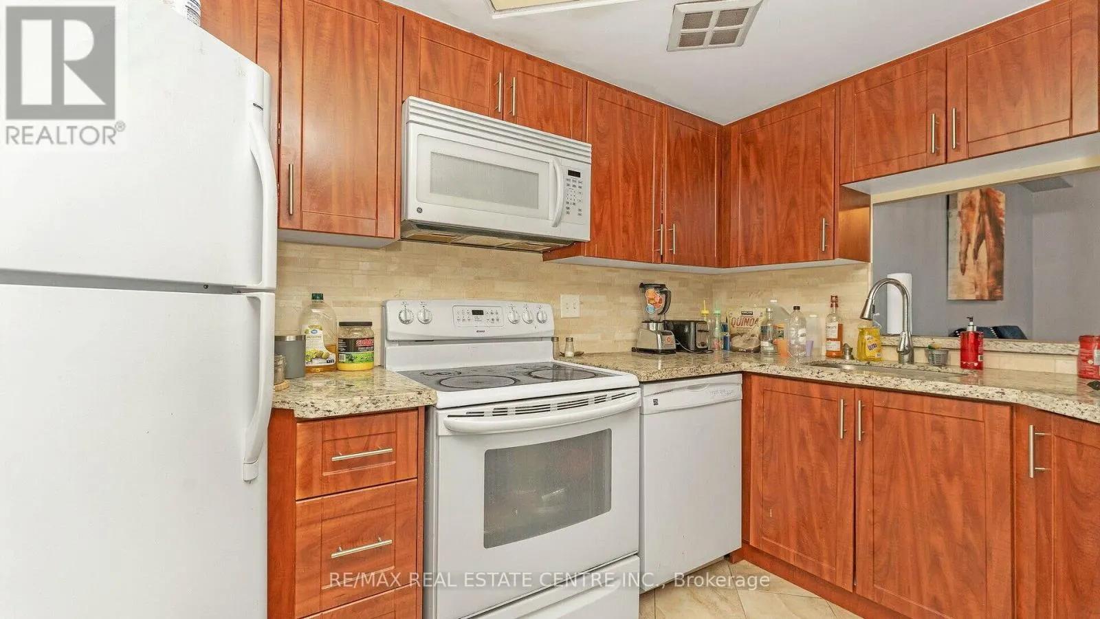 612 - 250 WEBB DRIVE
