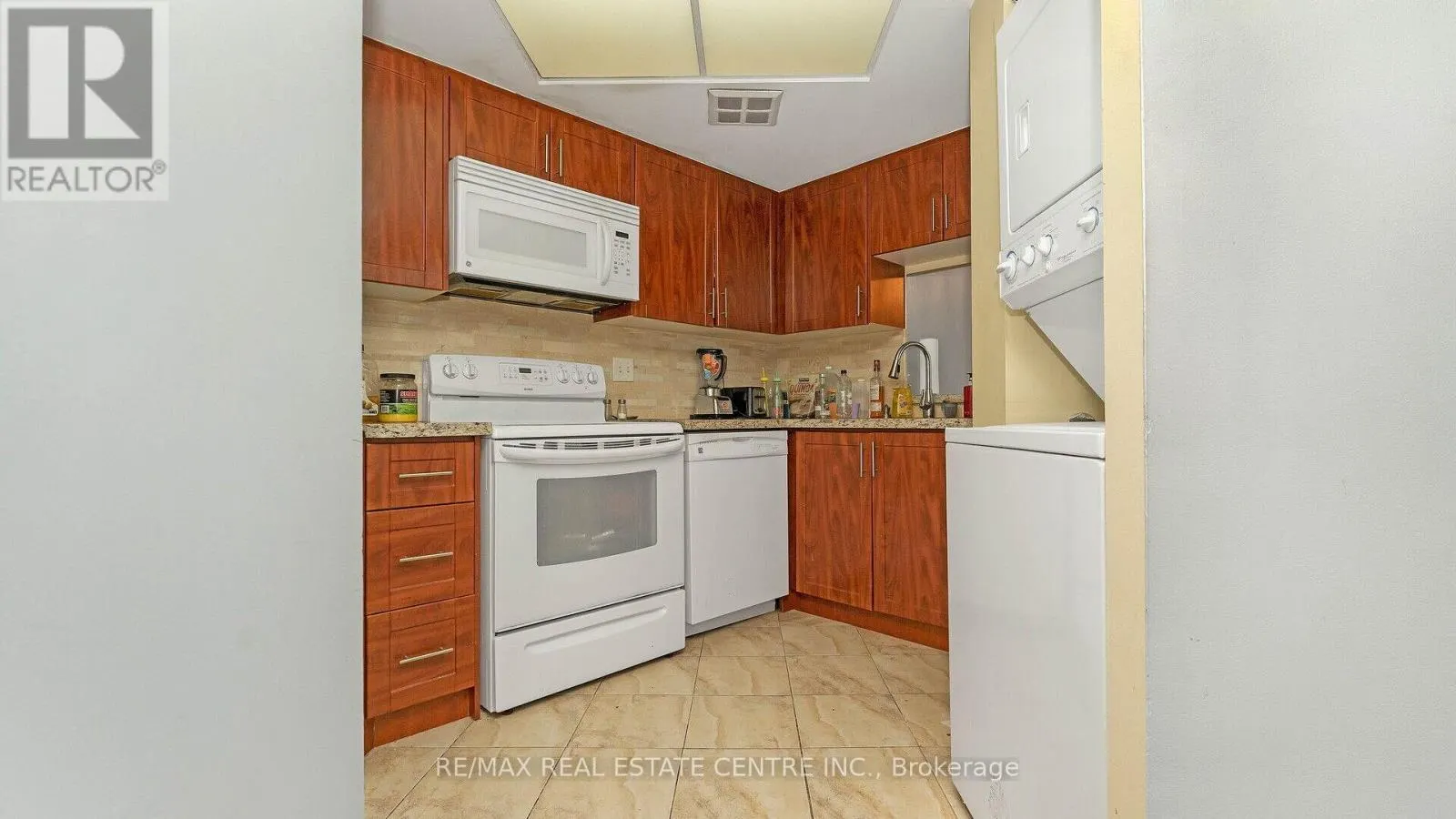 612 - 250 WEBB DRIVE