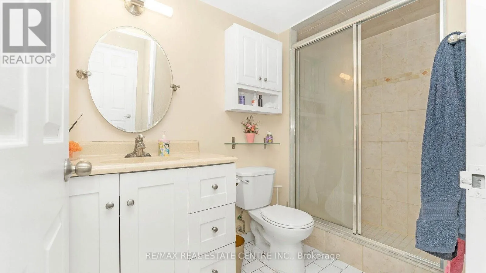 612 - 250 WEBB DRIVE