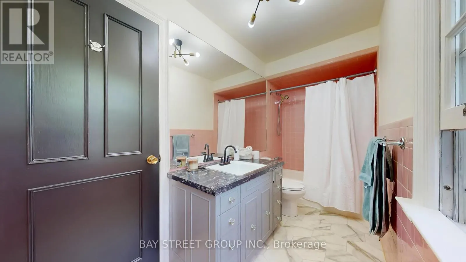 178 BREEZY PINES DRIVE