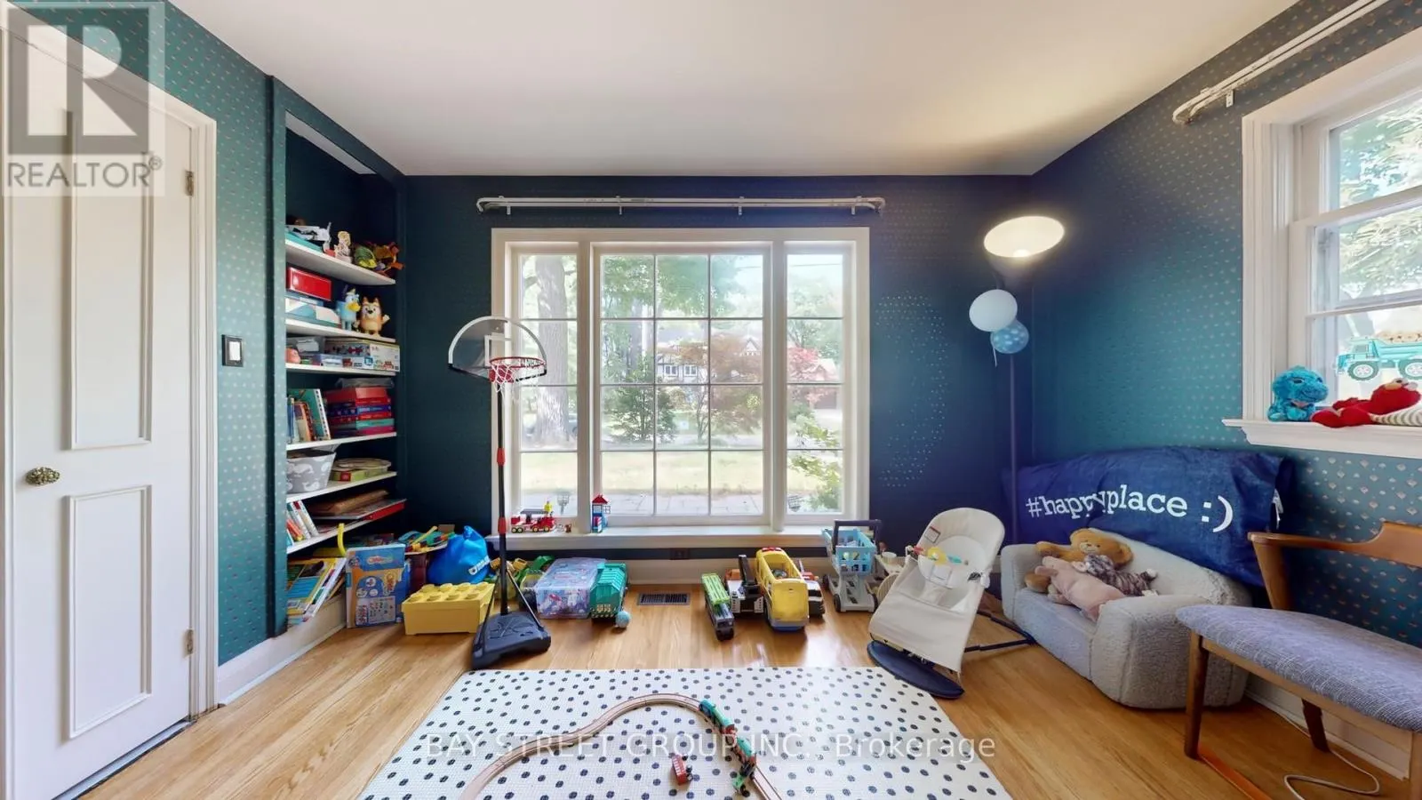 178 BREEZY PINES DRIVE
