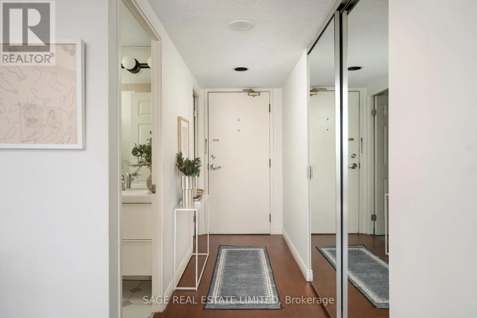 205 - 101 SUBWAY CRESCENT