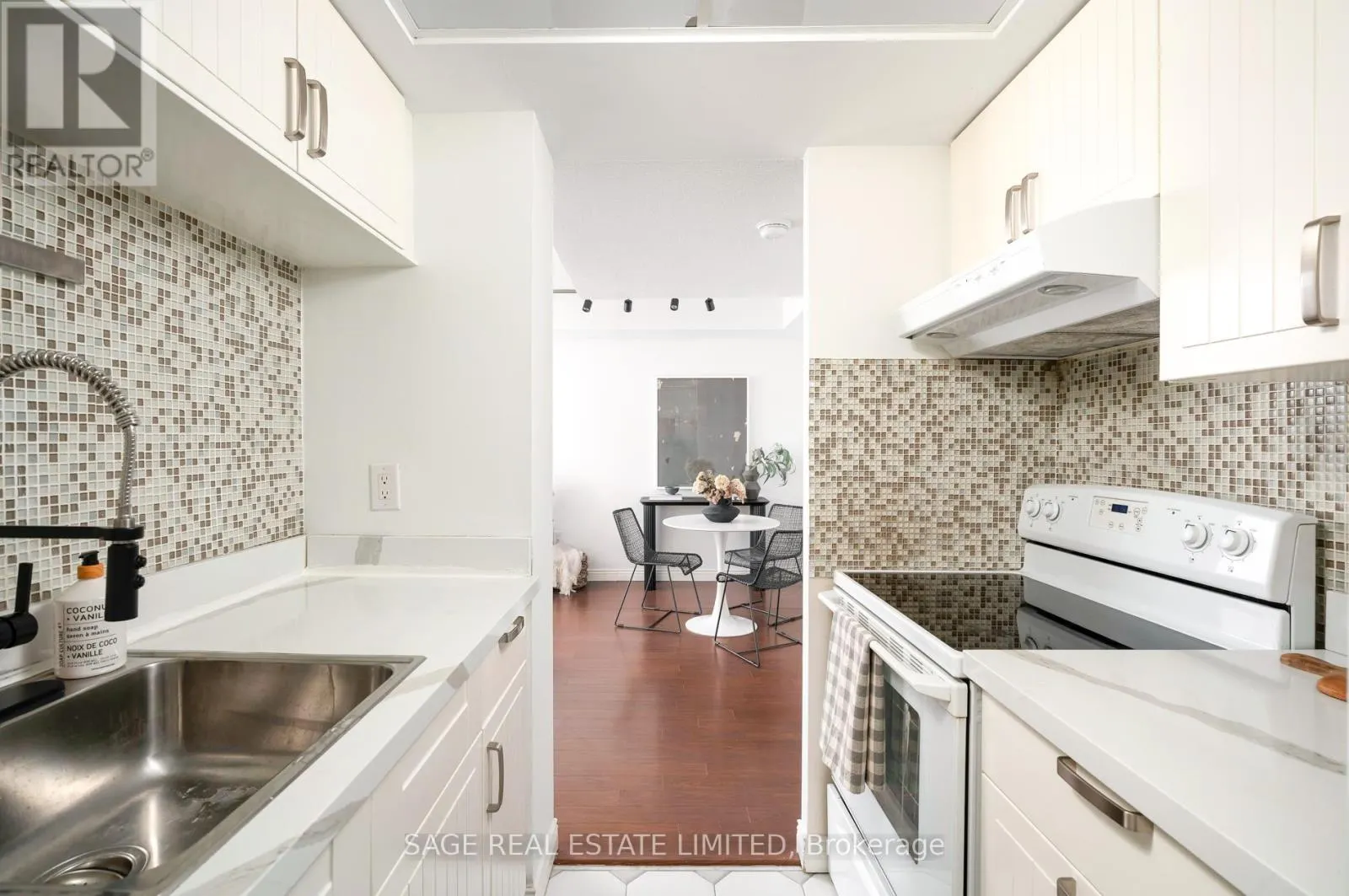205 - 101 SUBWAY CRESCENT