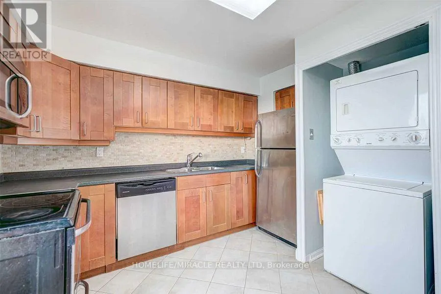 1101 - 12 LAURELCREST STREET