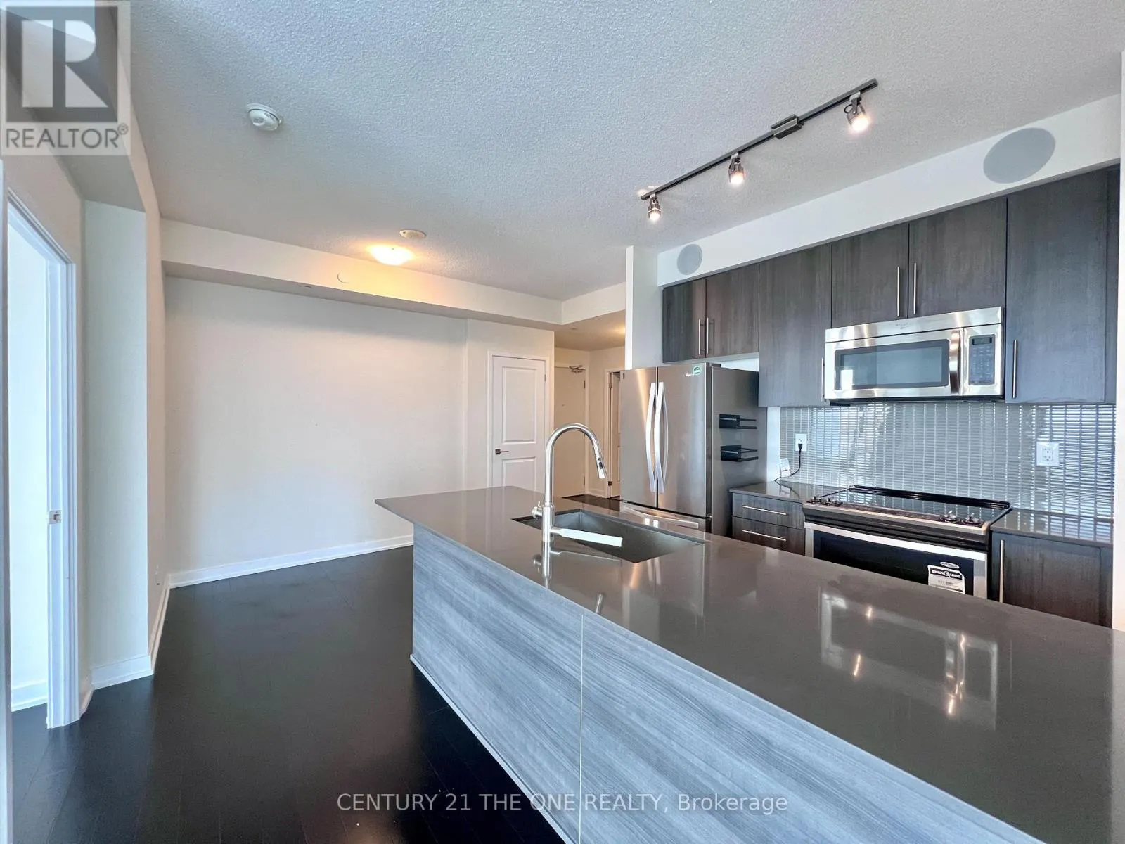 4010 - 4011 BRICKSTONE MEWS