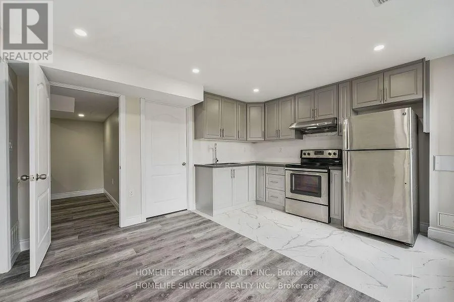 BSMT - 18 TYSONVILLE CIRCLE