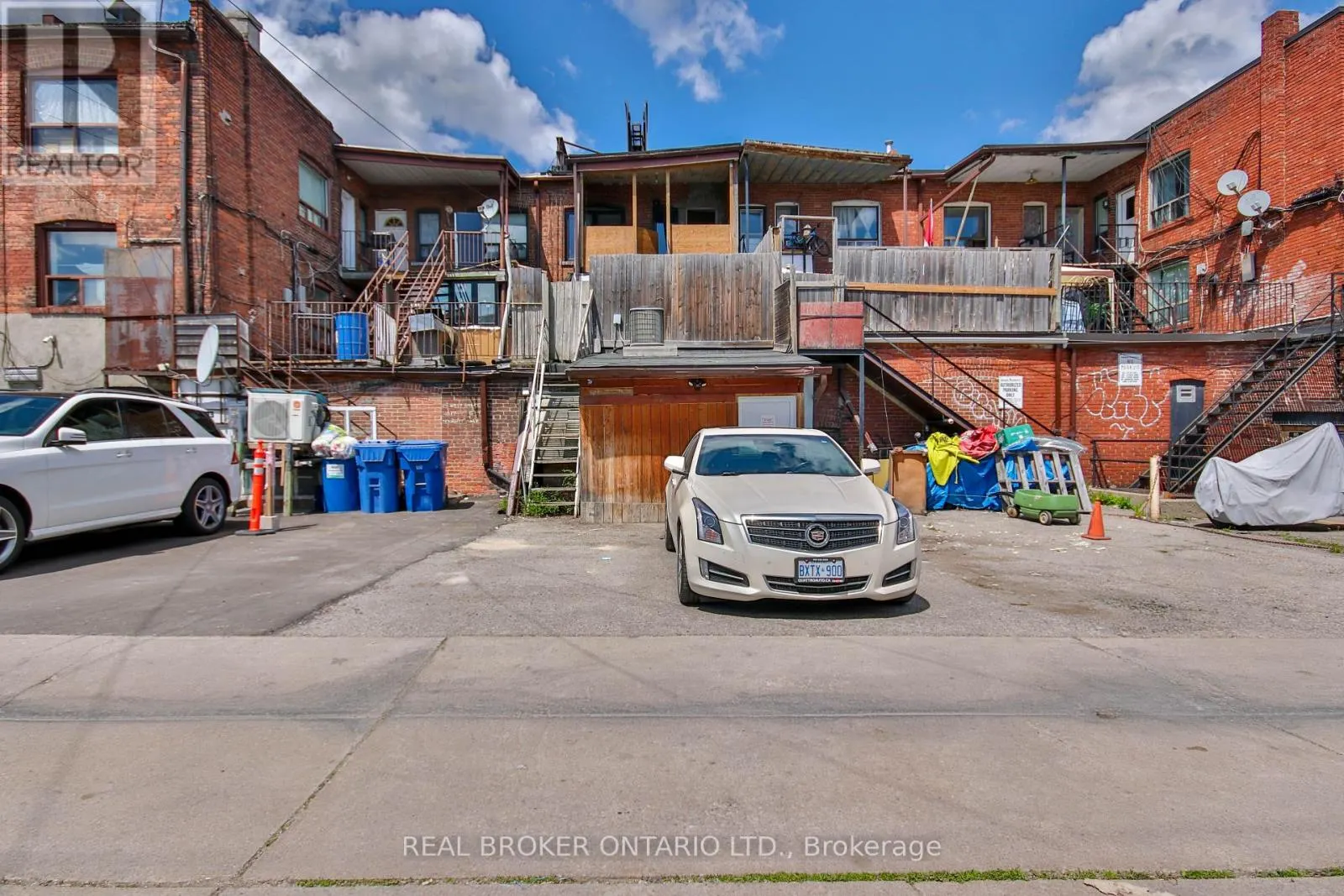 3 - 1191 ST CLAIR AVENUE W