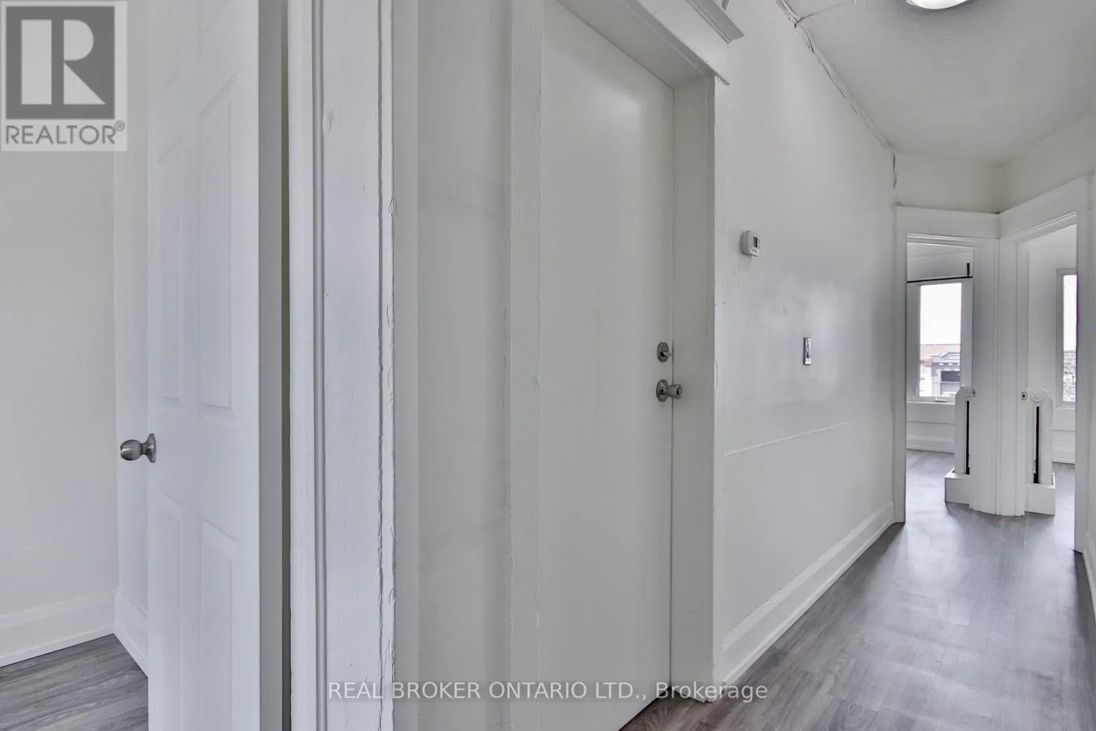 3 - 1191 ST CLAIR AVENUE W