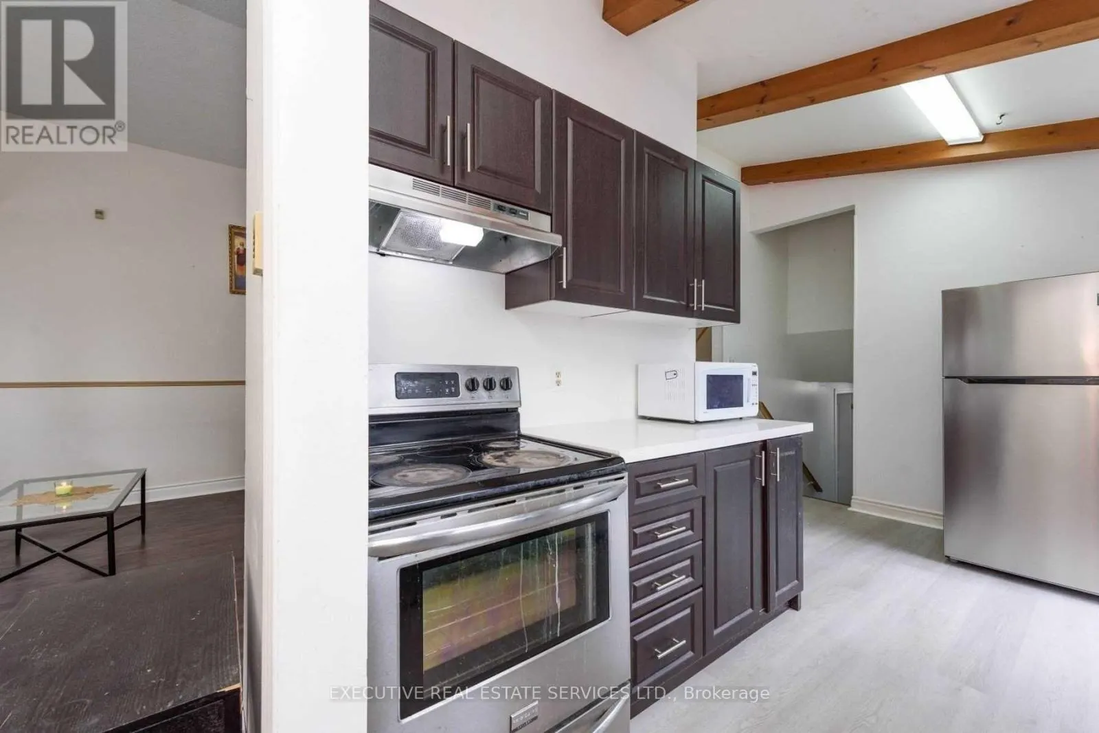 48 REYNIER DRIVE