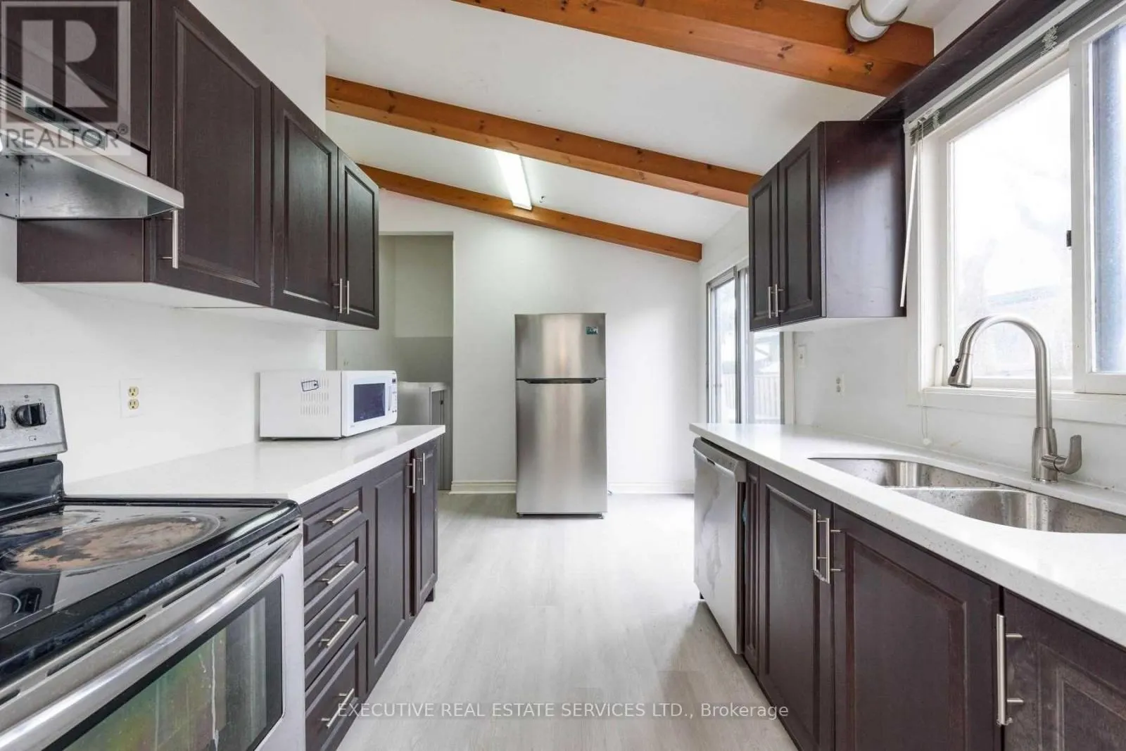 48 REYNIER DRIVE