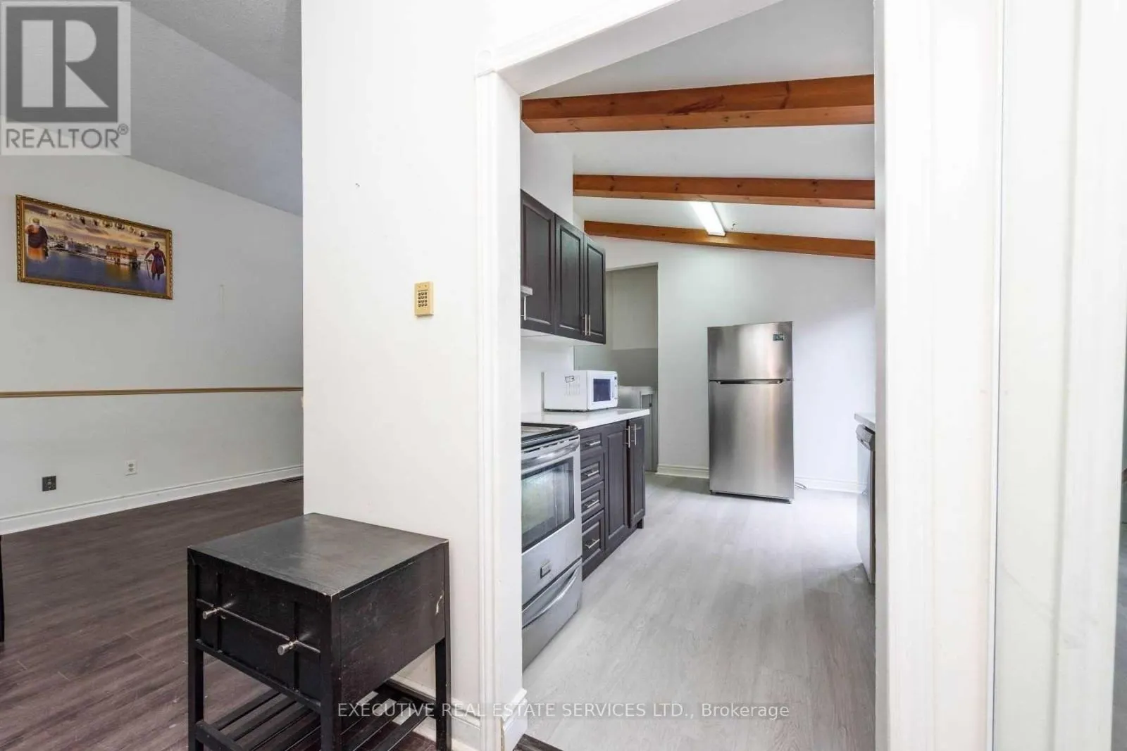 48 REYNIER DRIVE