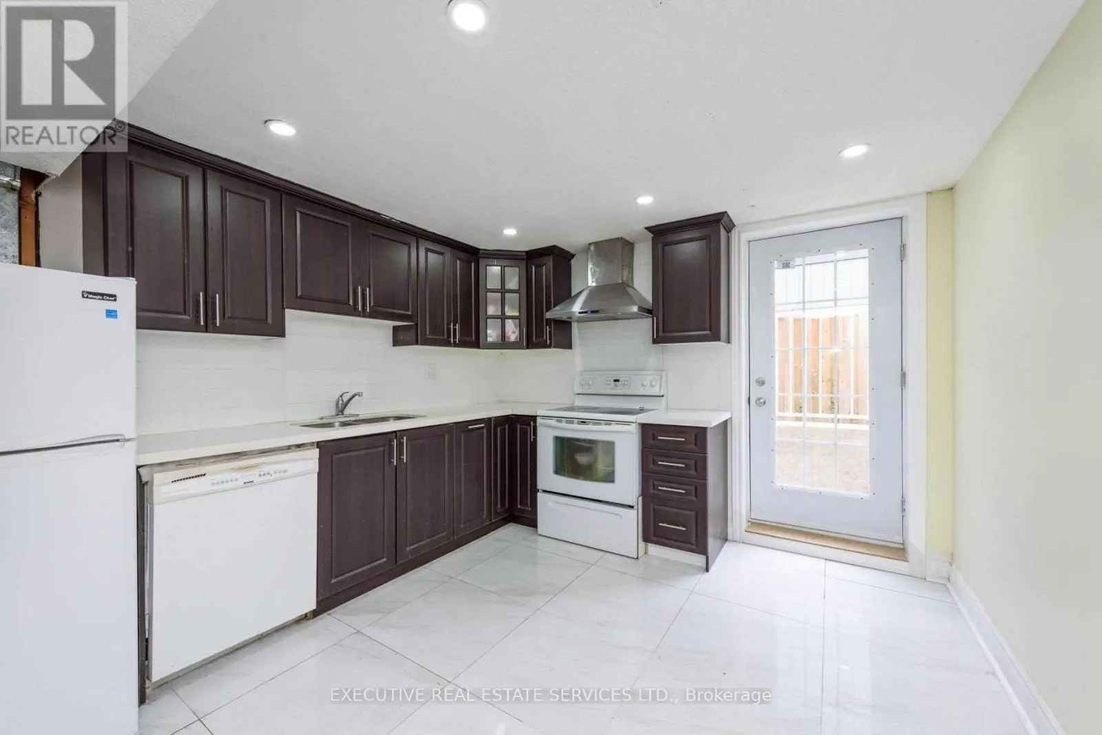 48 REYNIER DRIVE
