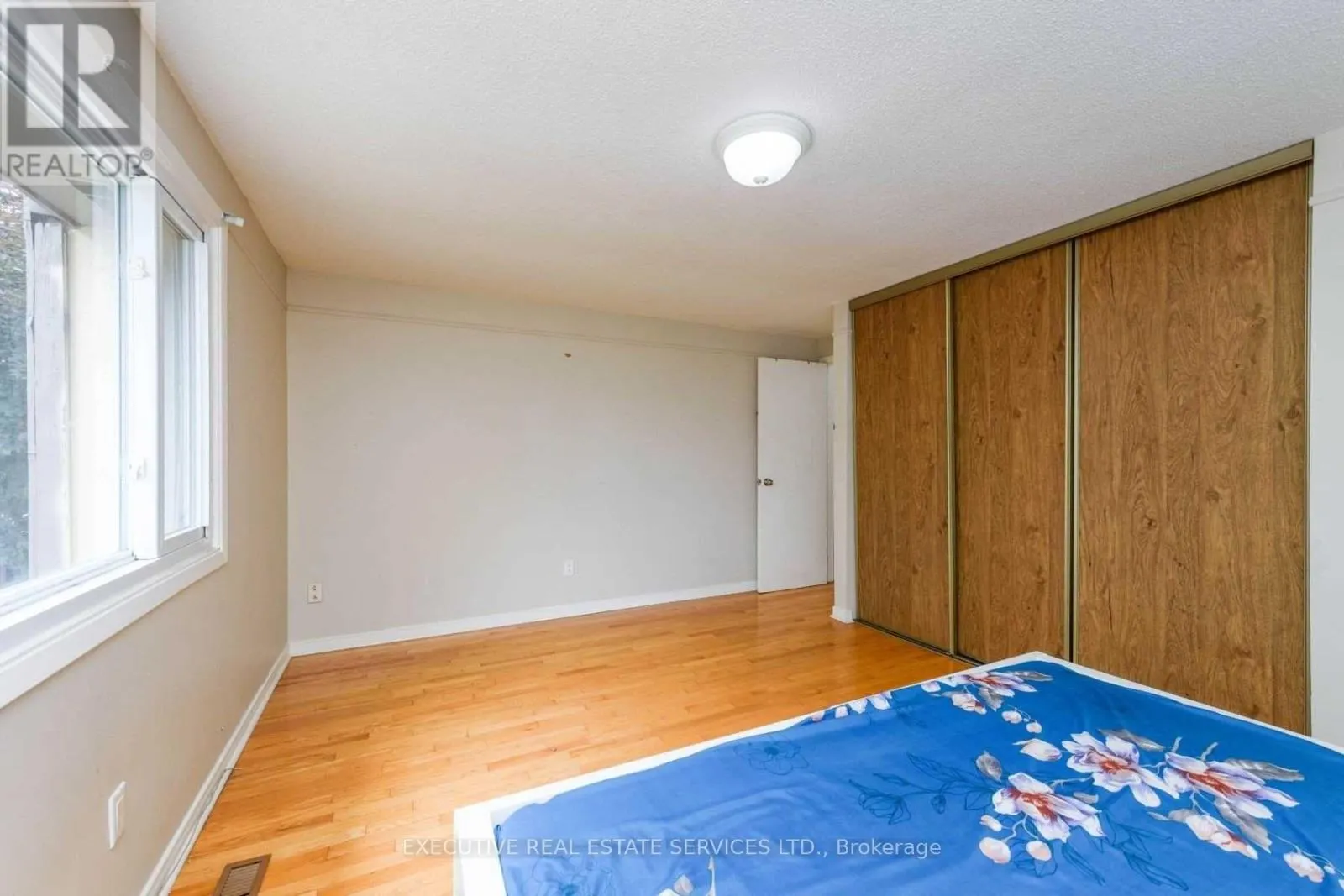 48 REYNIER DRIVE