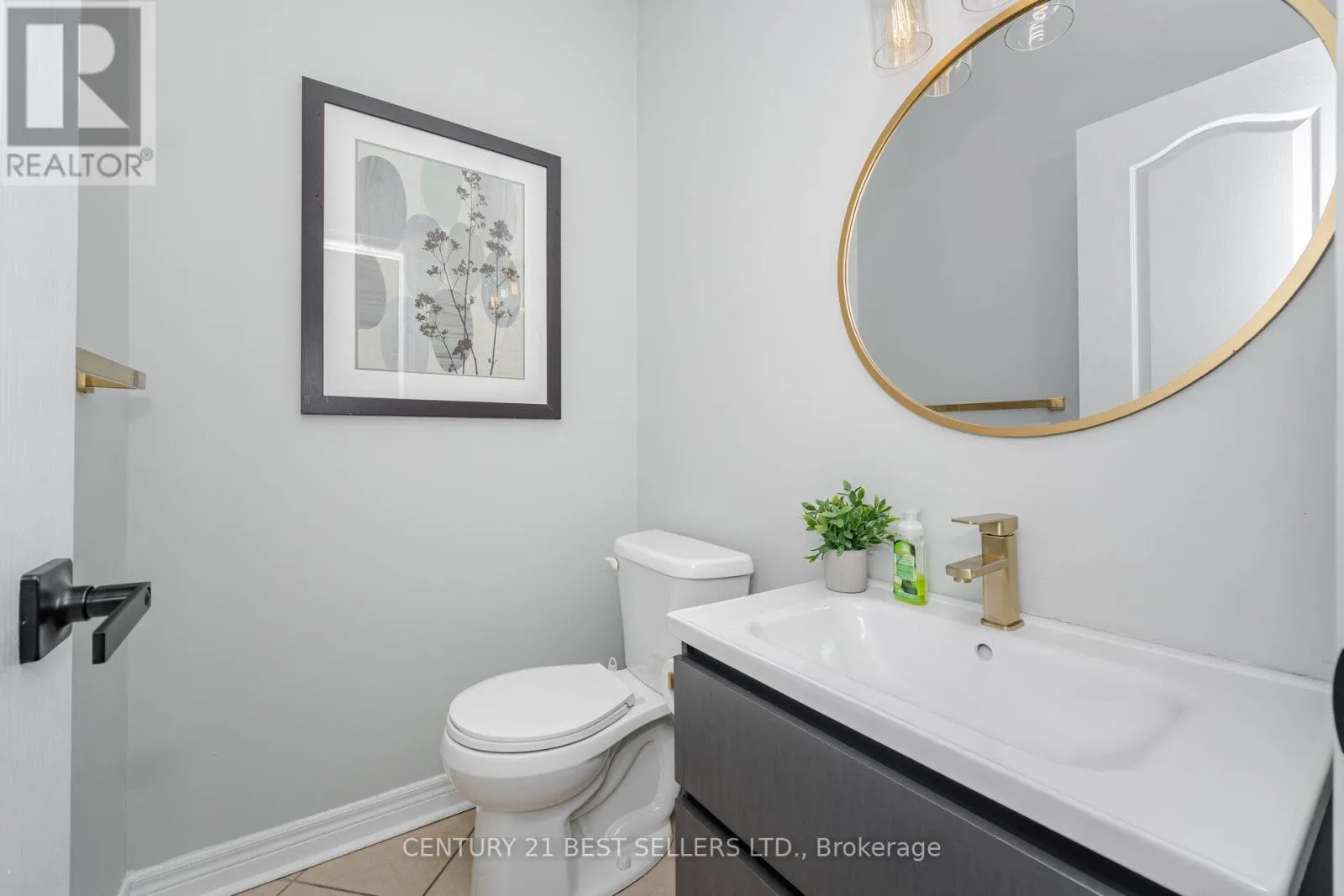 222 ANDREWS TRAIL