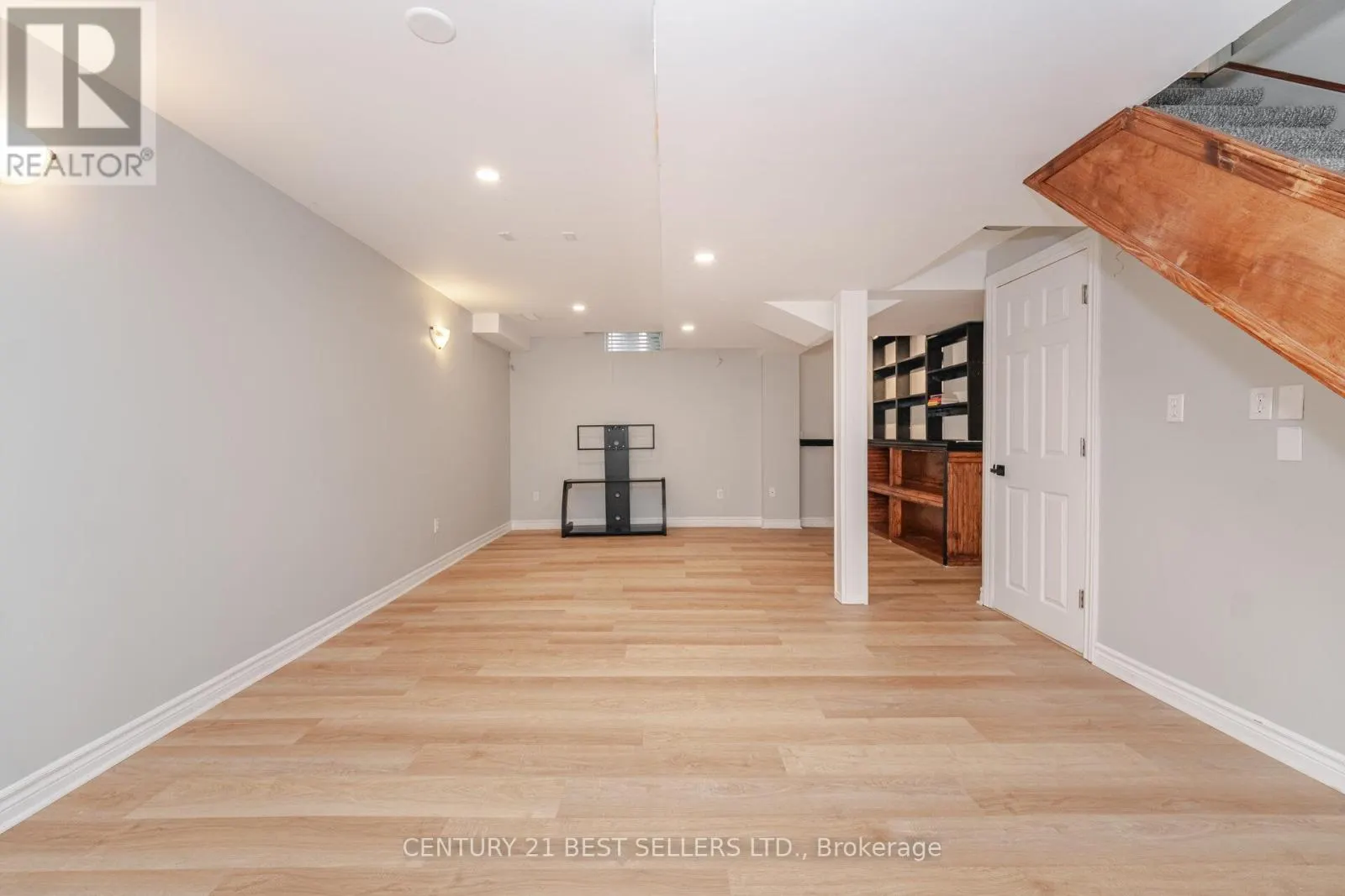 222 ANDREWS TRAIL
