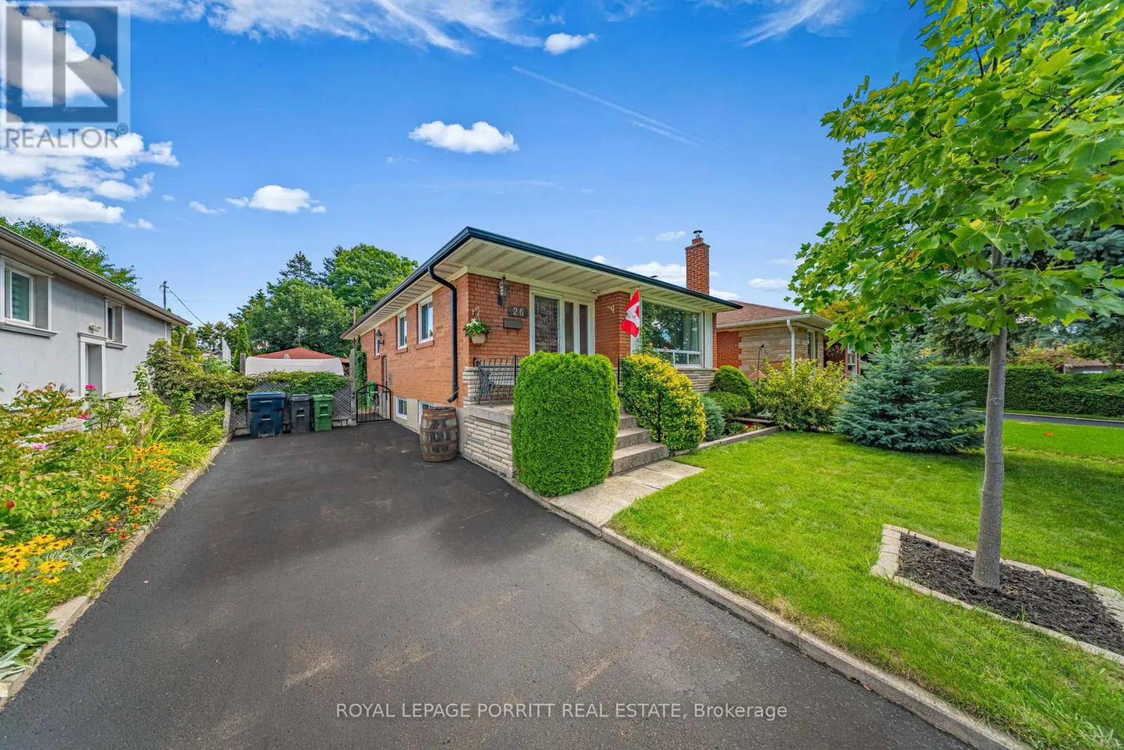 26 RICHLAND CRESCENT