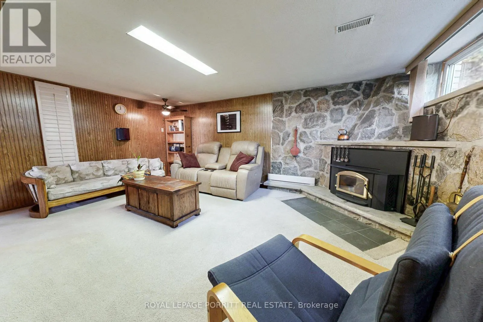 26 RICHLAND CRESCENT