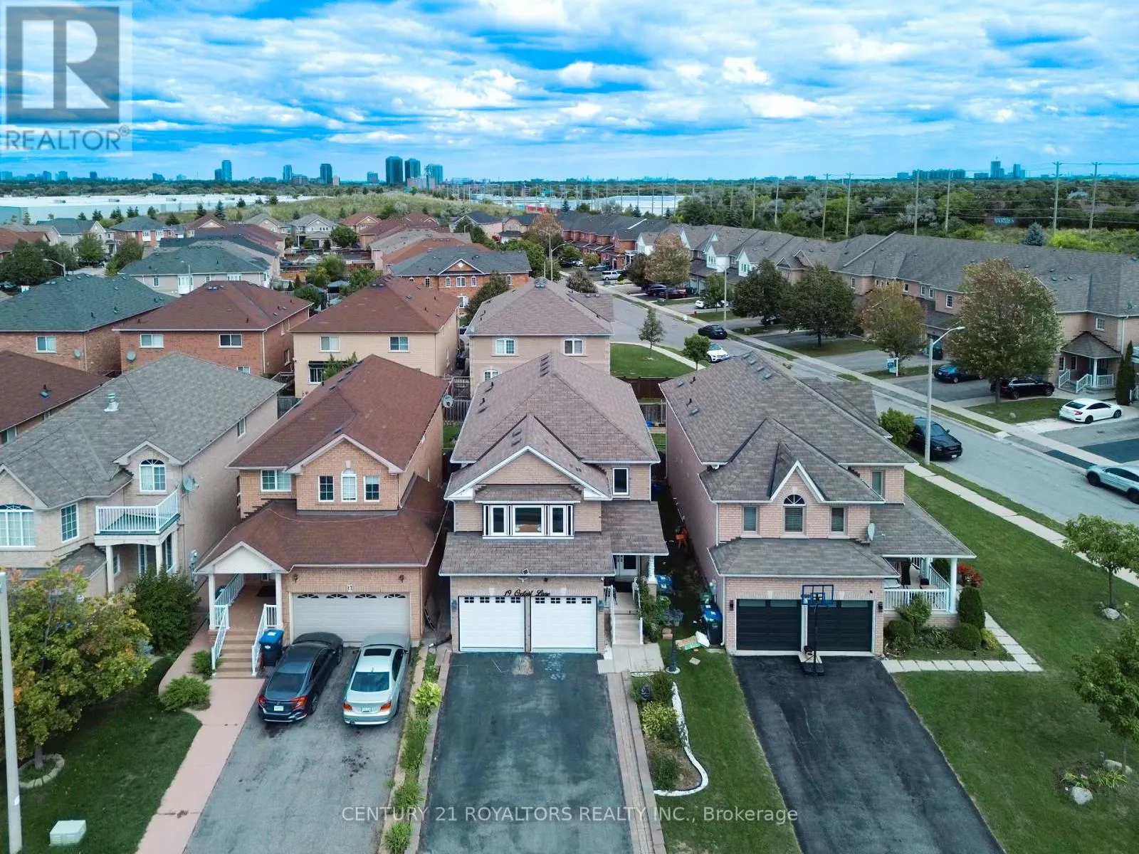 19 OXTAIL LANE