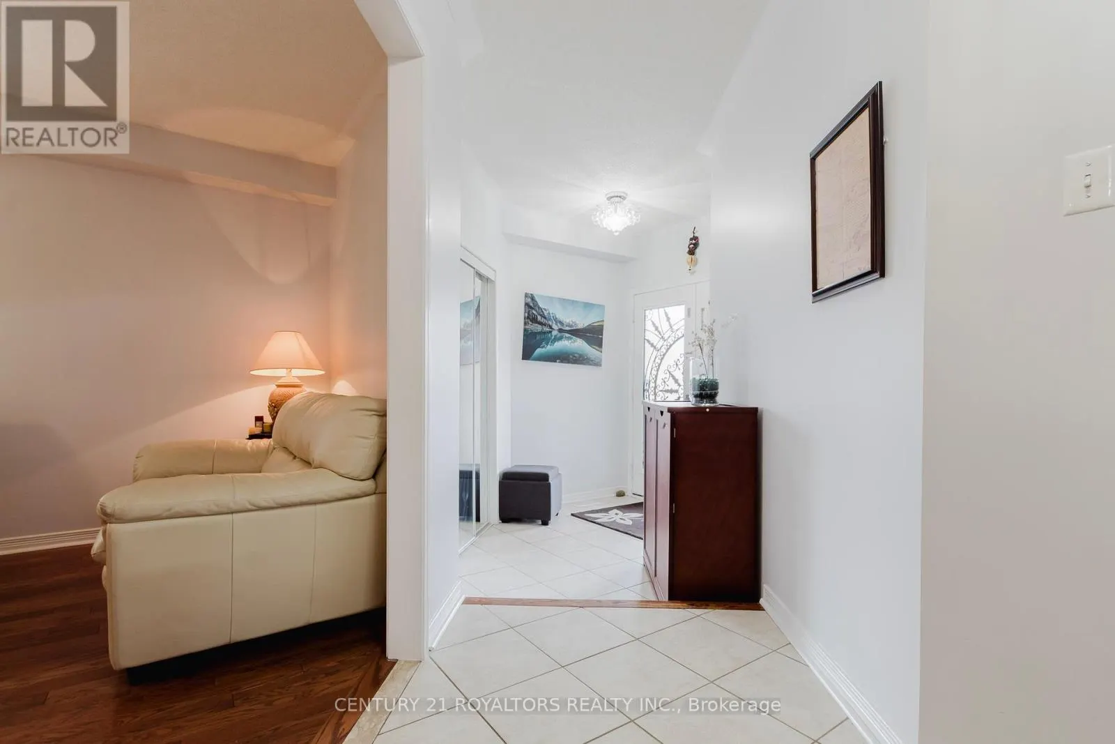 19 OXTAIL LANE