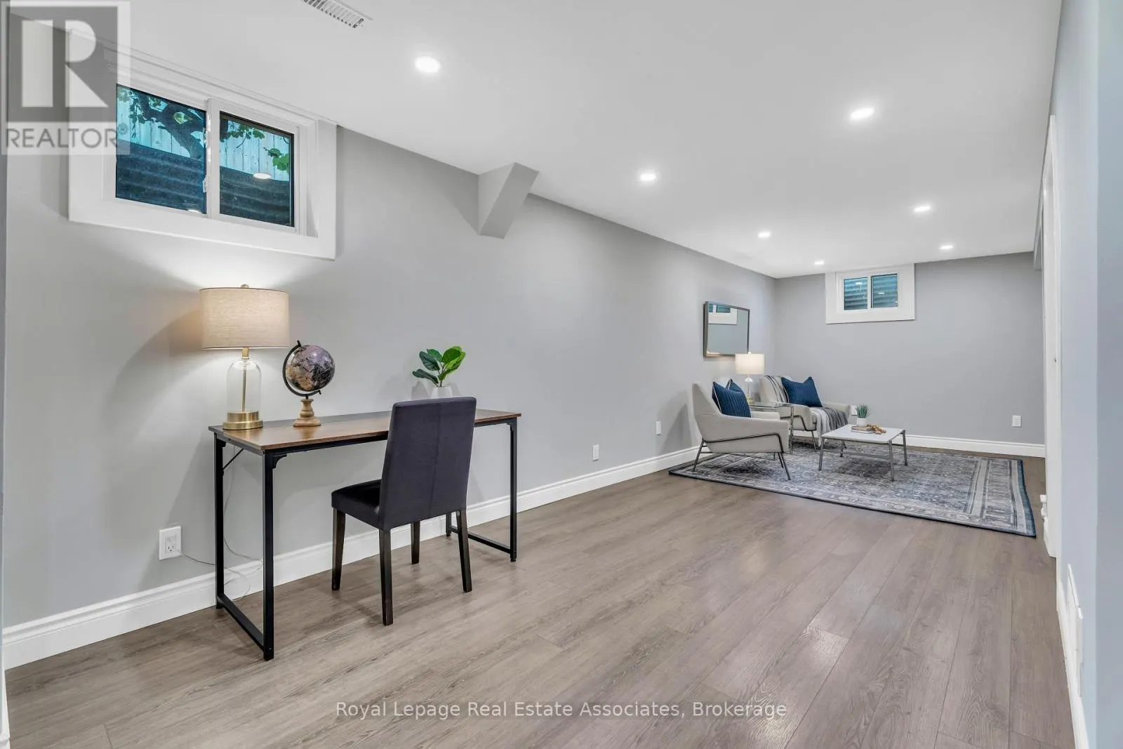 1274 RICHARDS CRESCENT