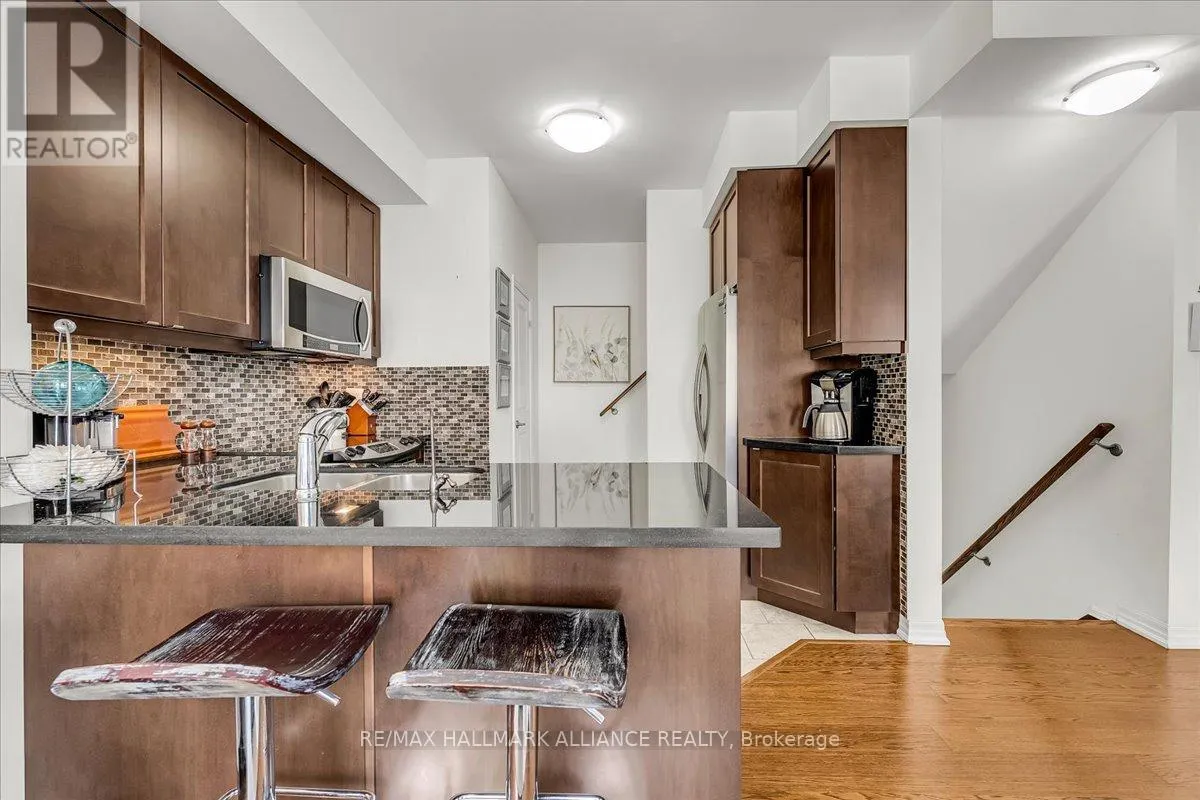 701 - 1011 DETA ROAD