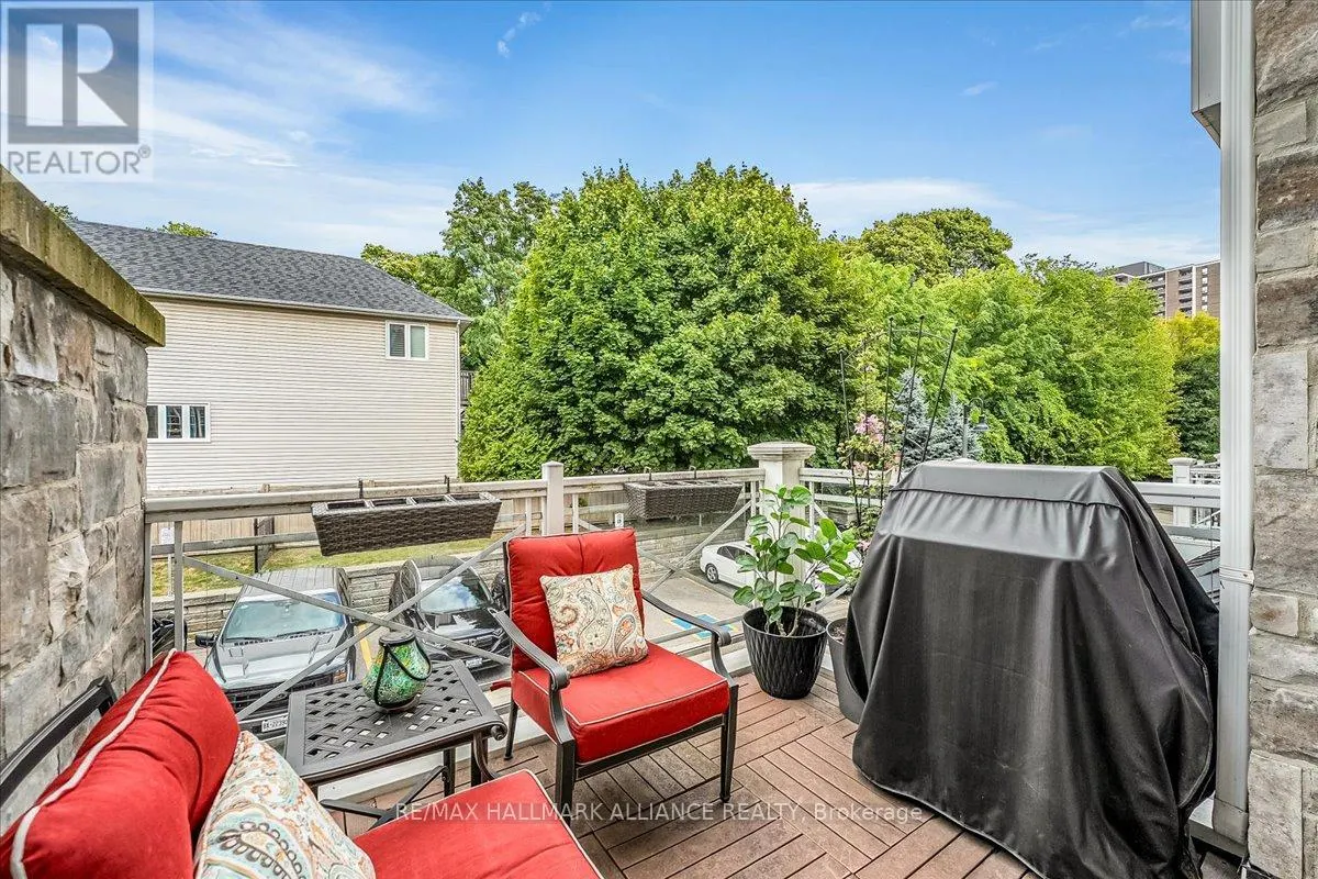 701 - 1011 DETA ROAD